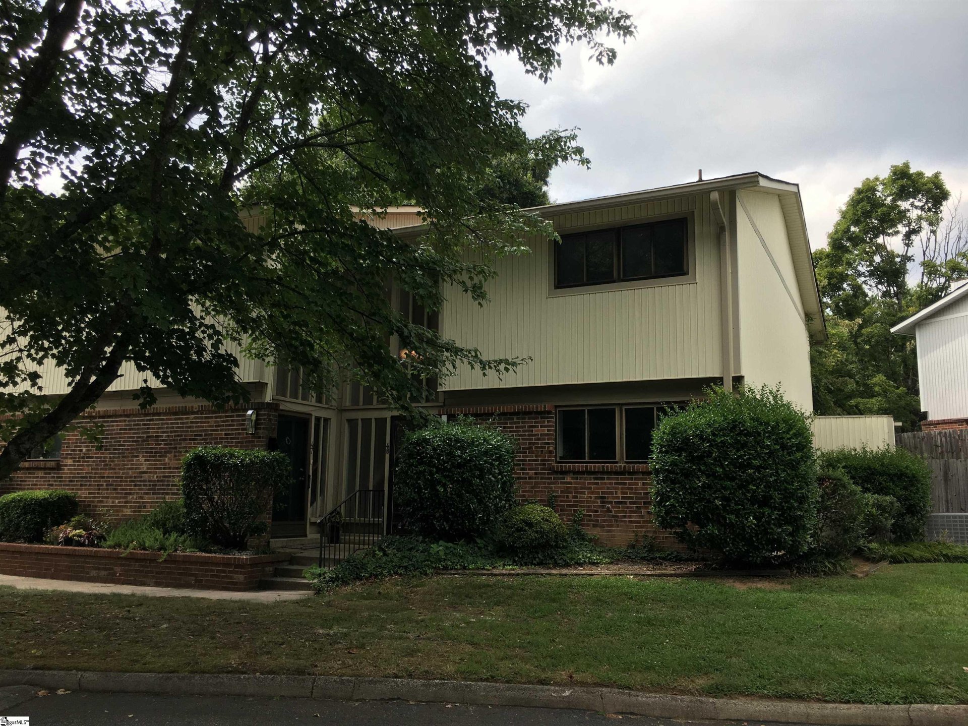 Property image 1 at 48 Briarglen Place, Greenville, SC 29615