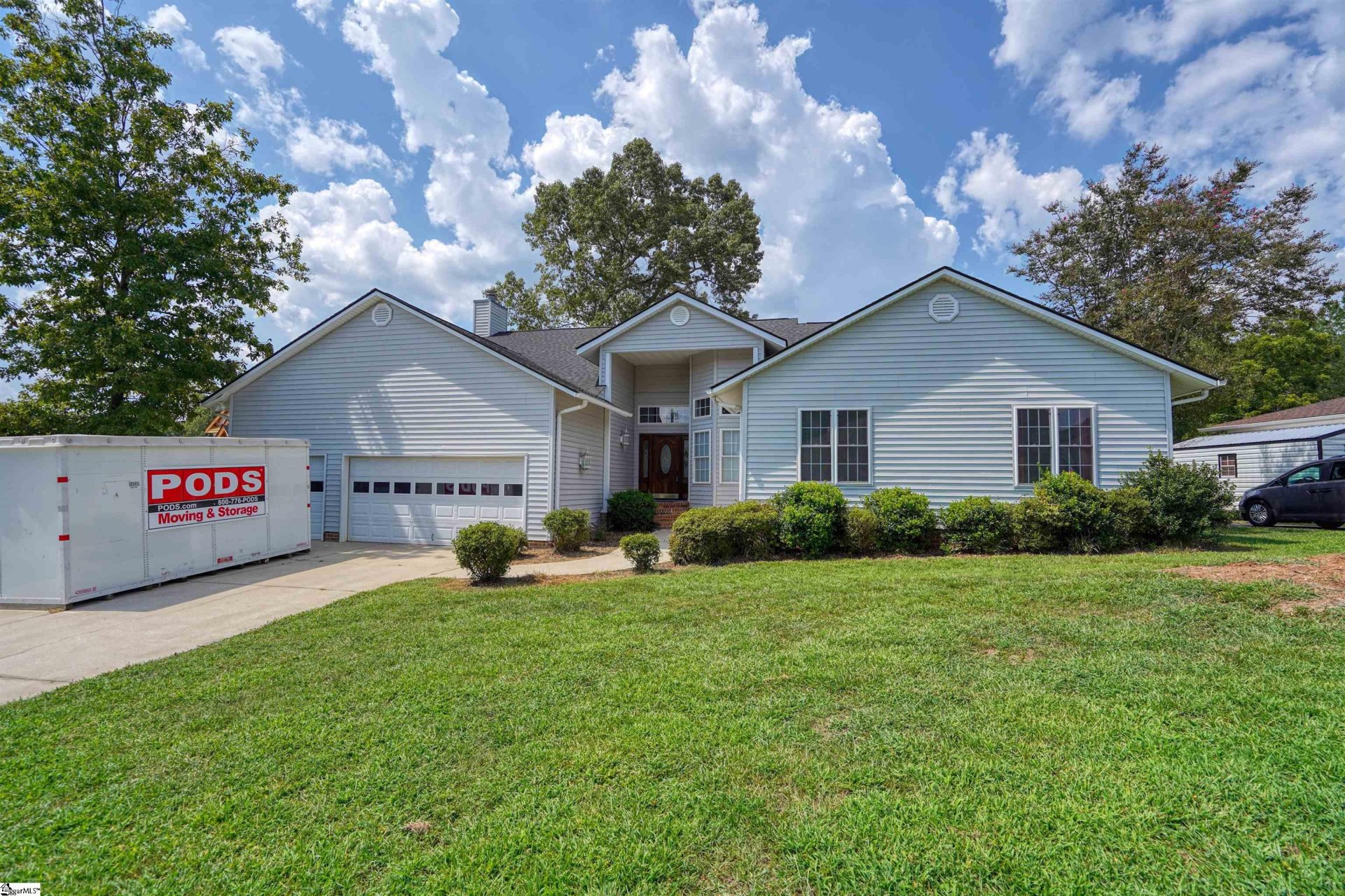 Property image 1 at 9 Saddle Bow Court, Taylors, SC 29687