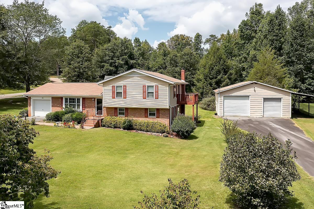 Property image 1 at 200 Nandina Heights Boulevard, Easley, SC 29640