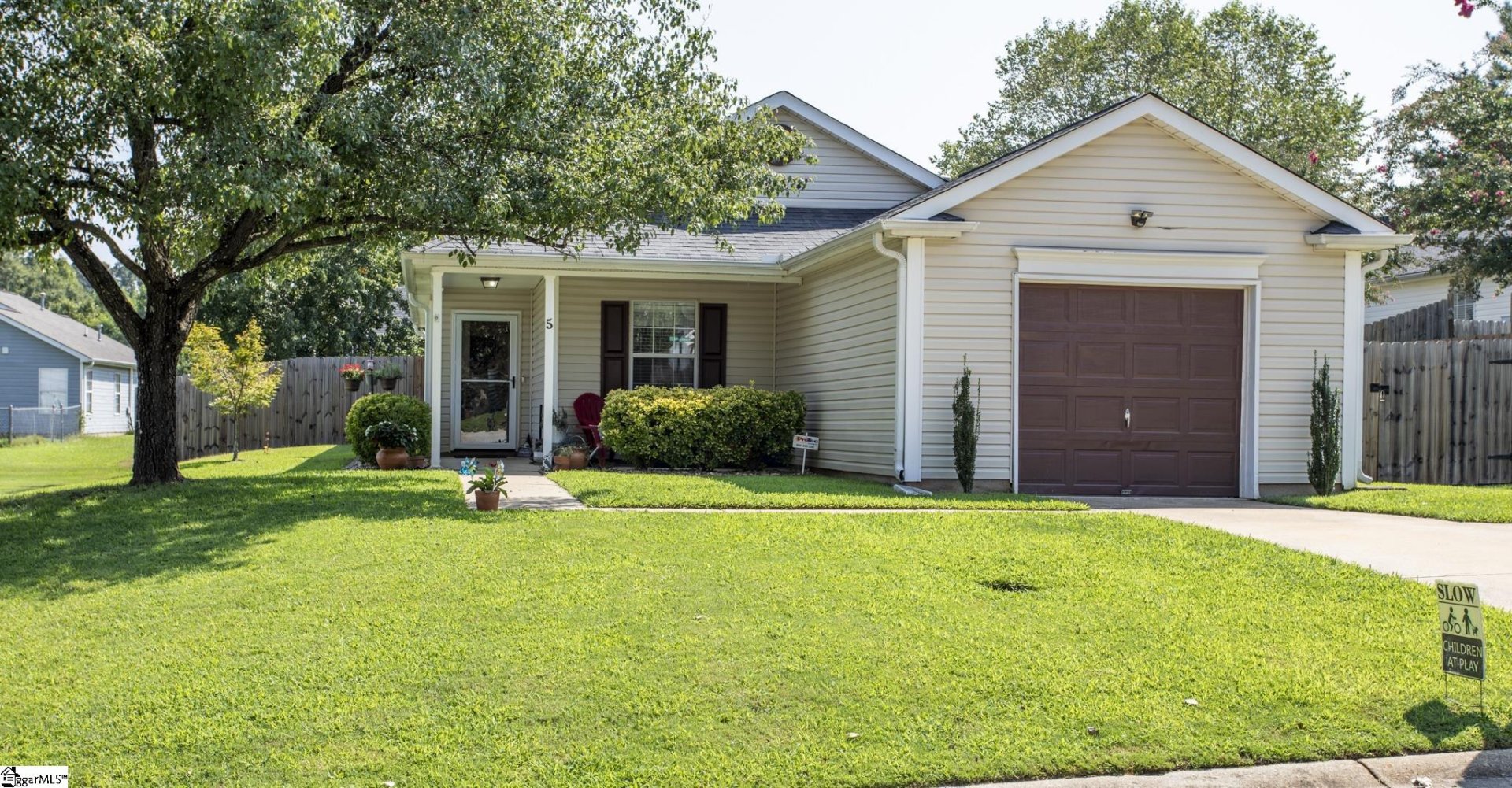 Property image 1 at 5 Beauregard Court, Greer, SC 29651