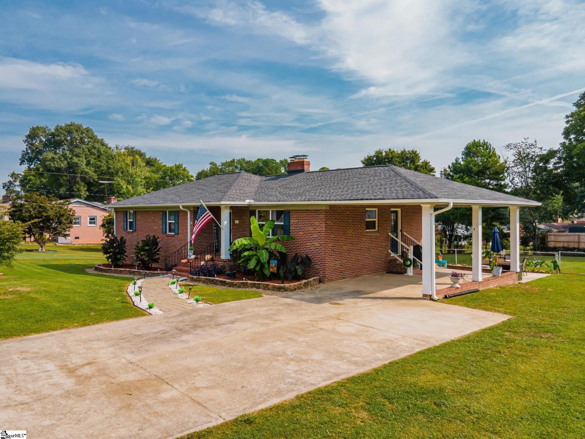 Property image 1 at 102 Fairhaven Drive, Taylors, SC 29687