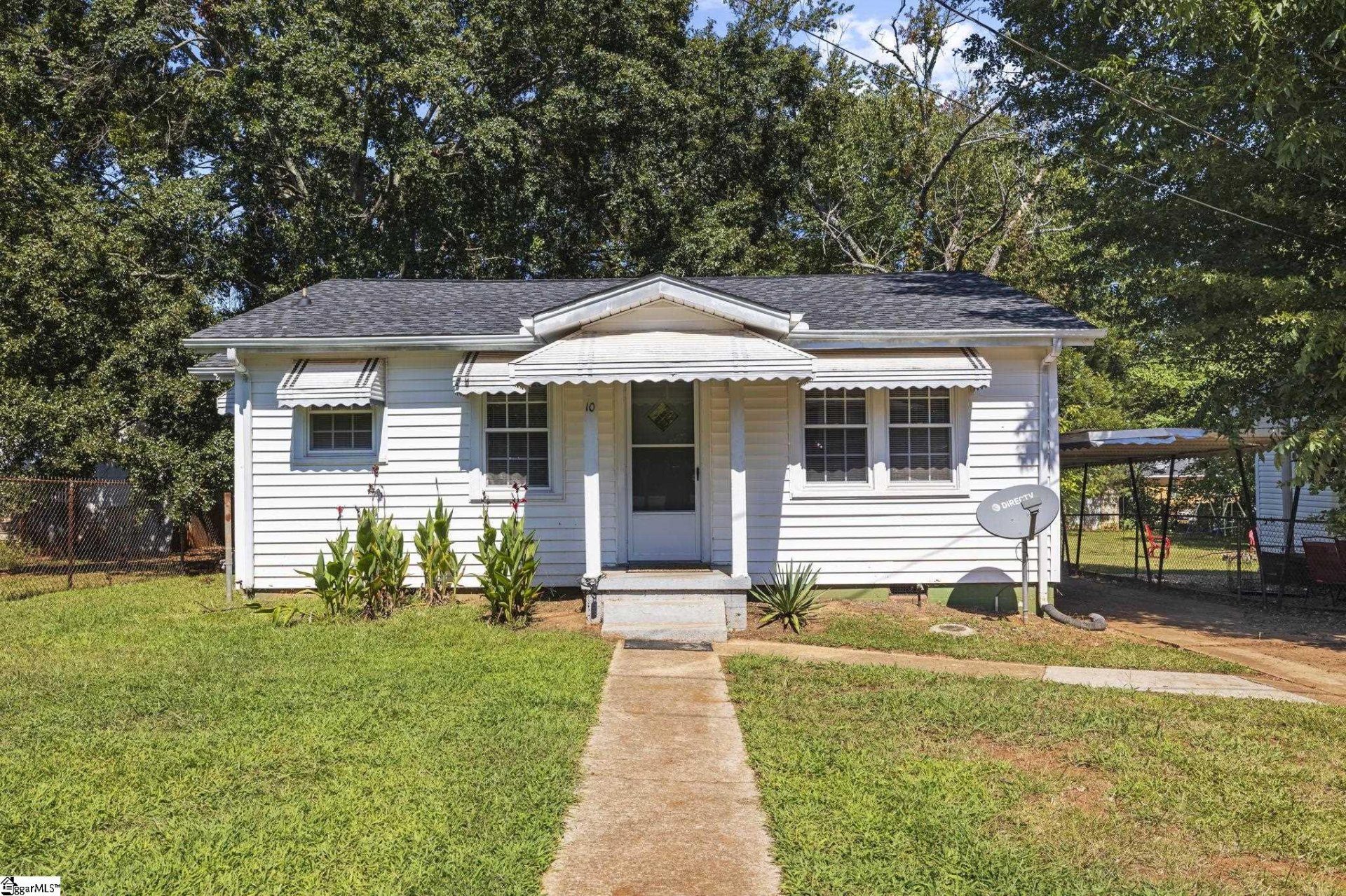 Property image 1 at 10 Yellowstone Drive, Greenville, SC 29617