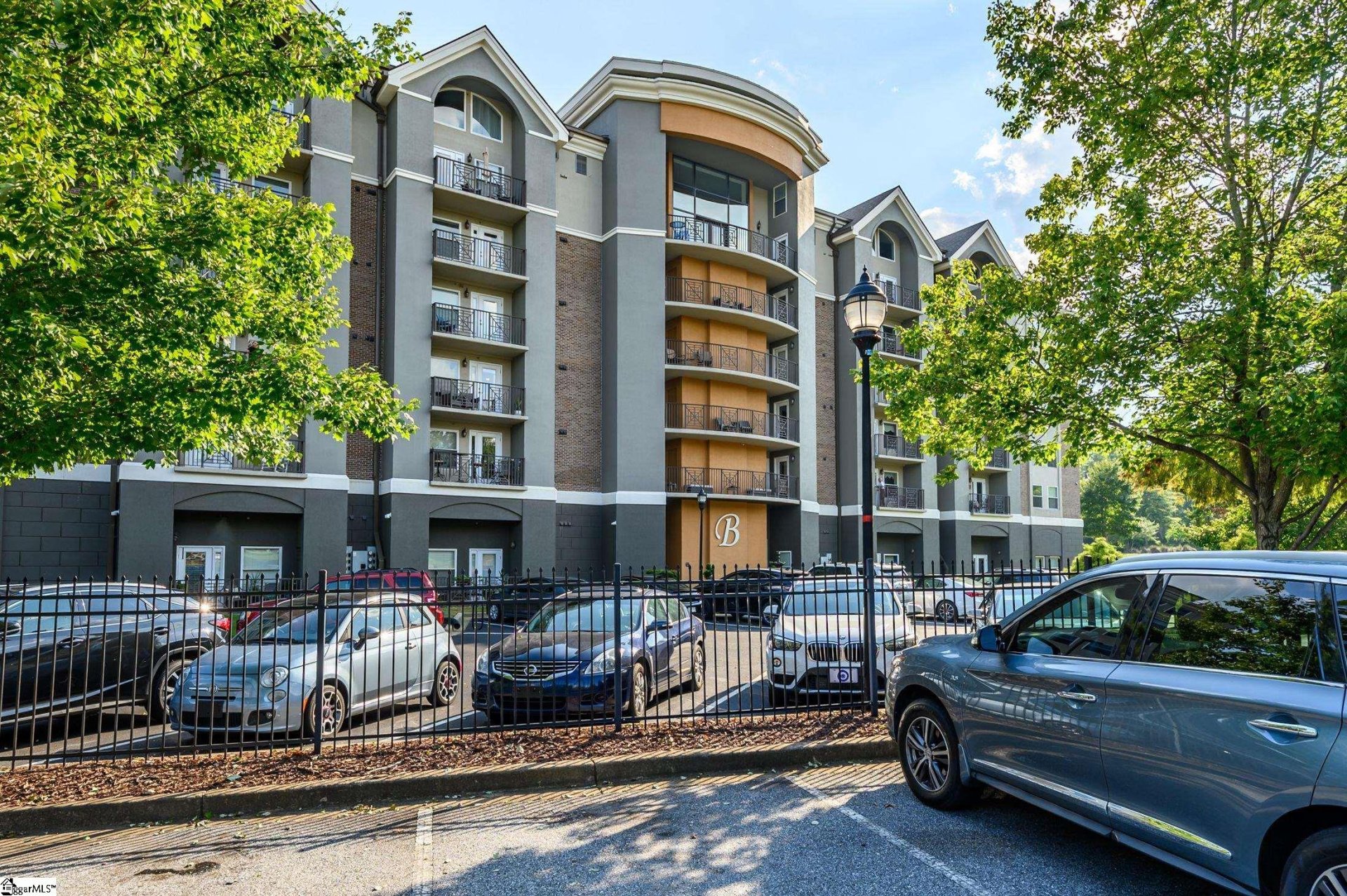 Property image 1 at 1001 S Church Street, Greenville, SC 29601