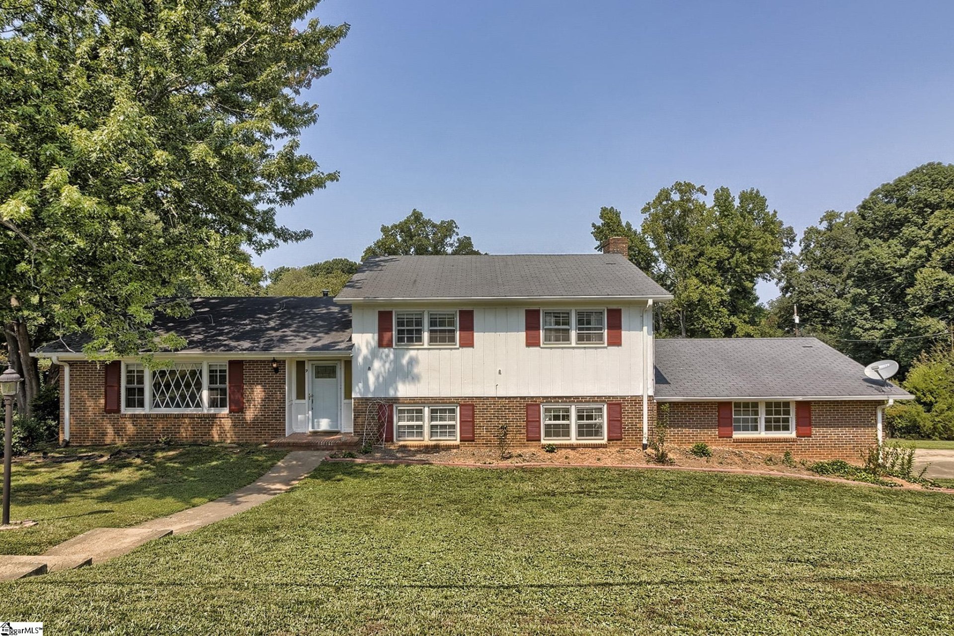 Property image 1 at 9 Setfair Lane, Greenville, SC 29615