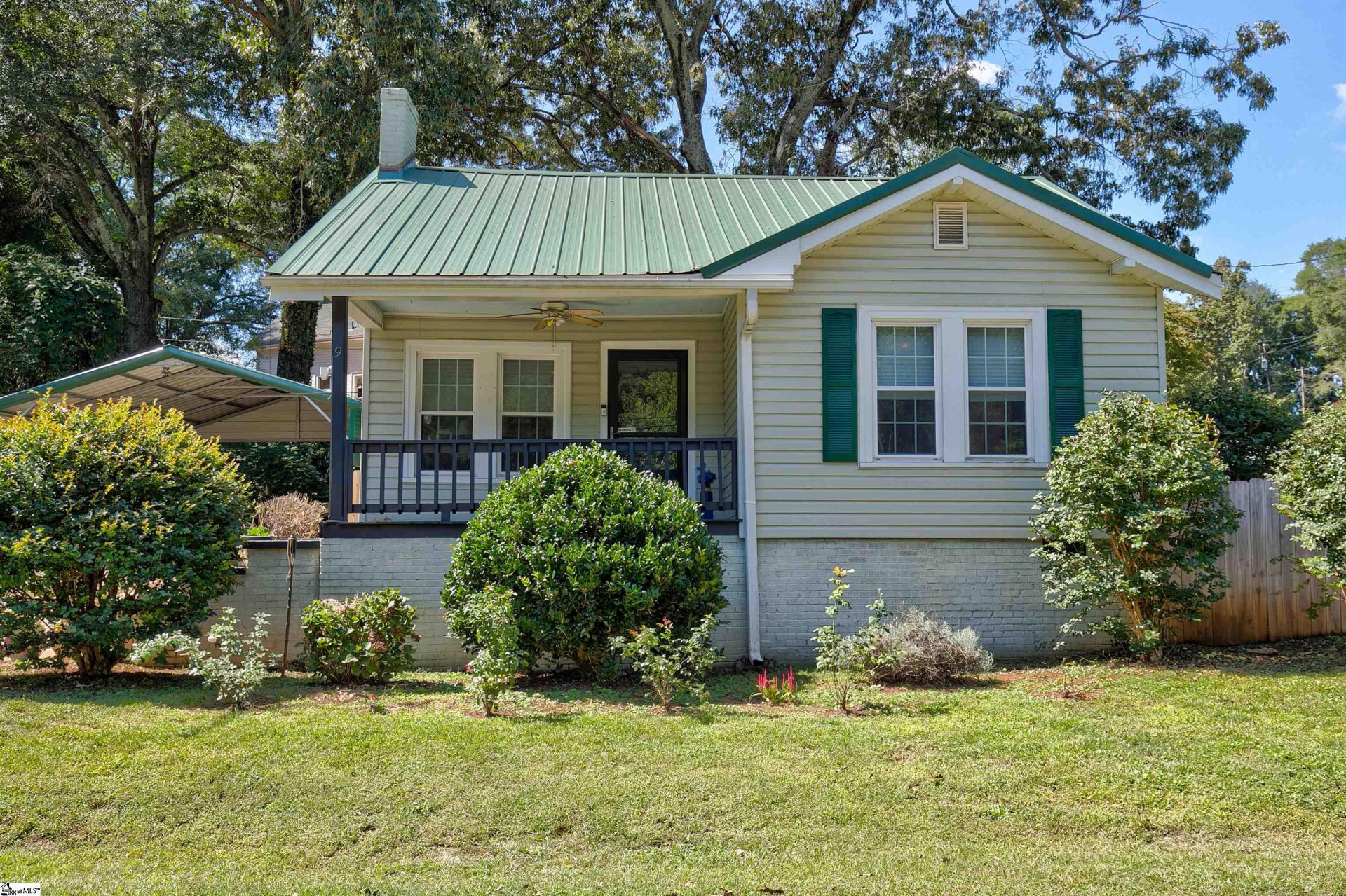 Property image 1 at 9 Barton Street, Greenville, SC 29617