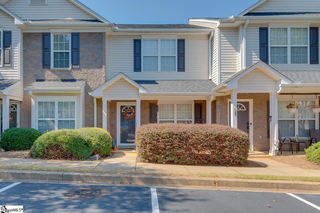 Property image 1 at 611 Graythorn Lane, Greenville, SC 29607