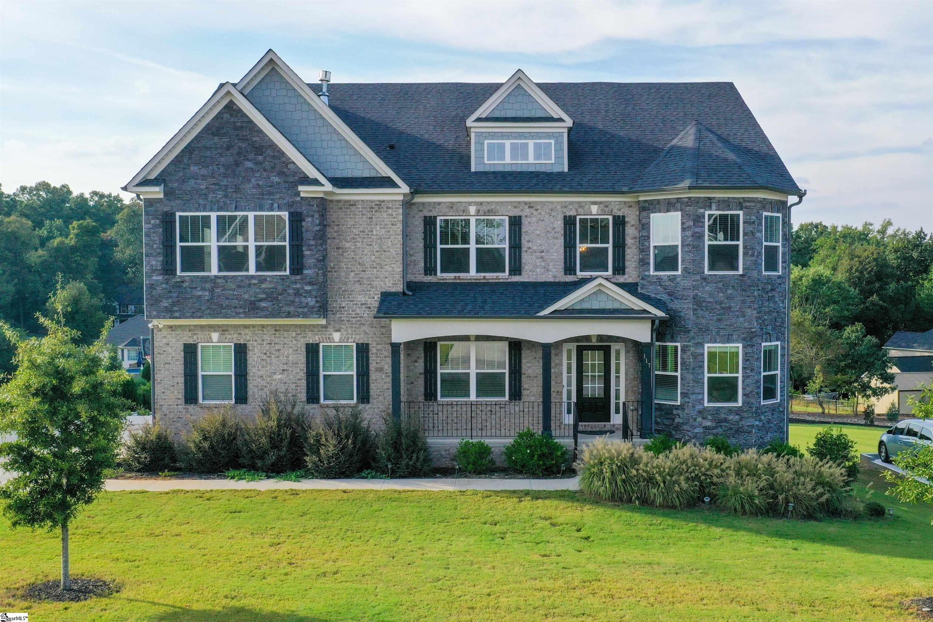 117 Ridgewater Court