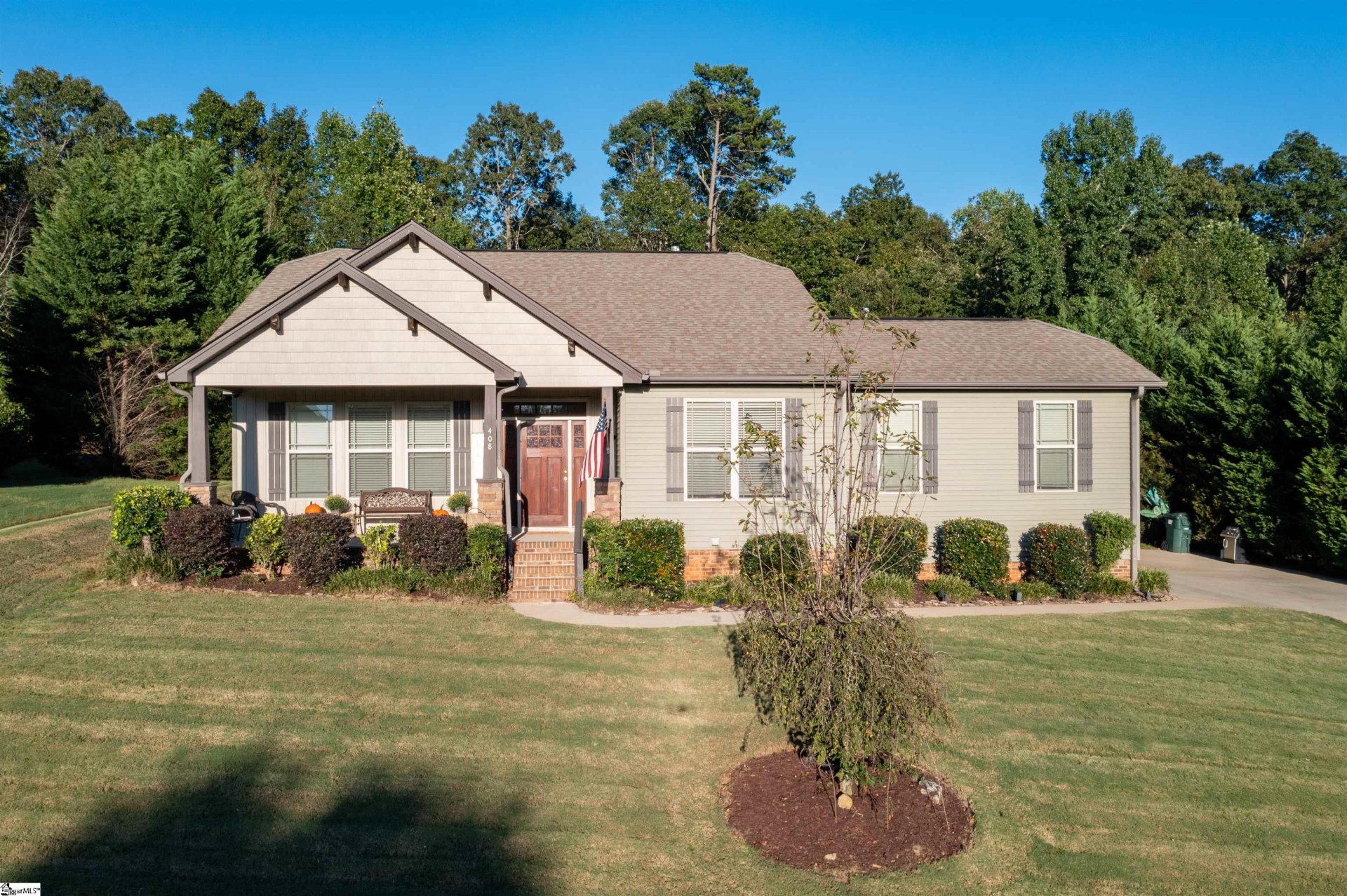 Property image 1 at 408 Tineke Way, Travelers Rest, SC 29690