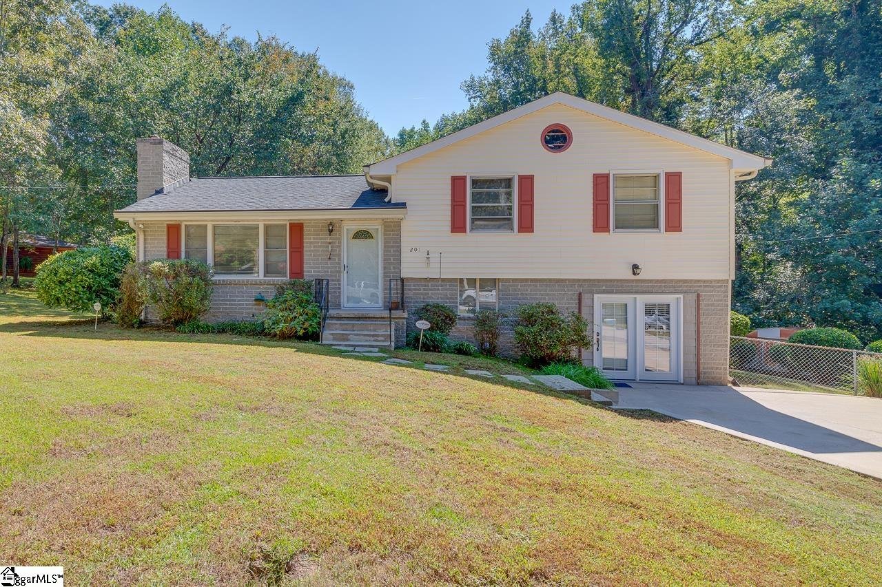 Property image 1 at 201 S Wingate Road, Greenville, SC 29605