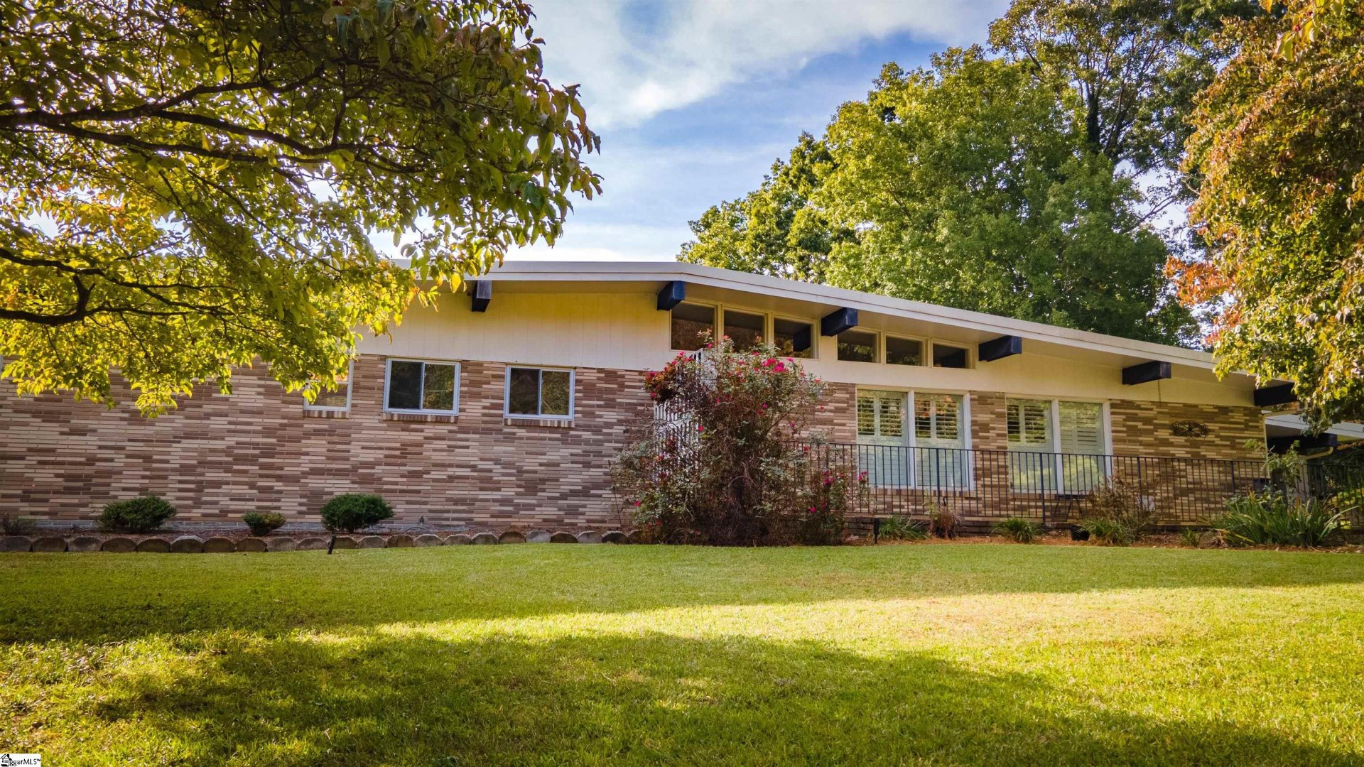 Property image 1 at 6 Thames Drive, Taylors, SC 29687