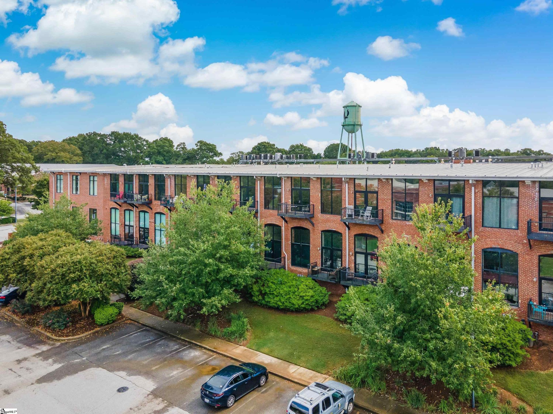 Property image 1 at 300 South Street, Simpsonville, SC 29681-2566