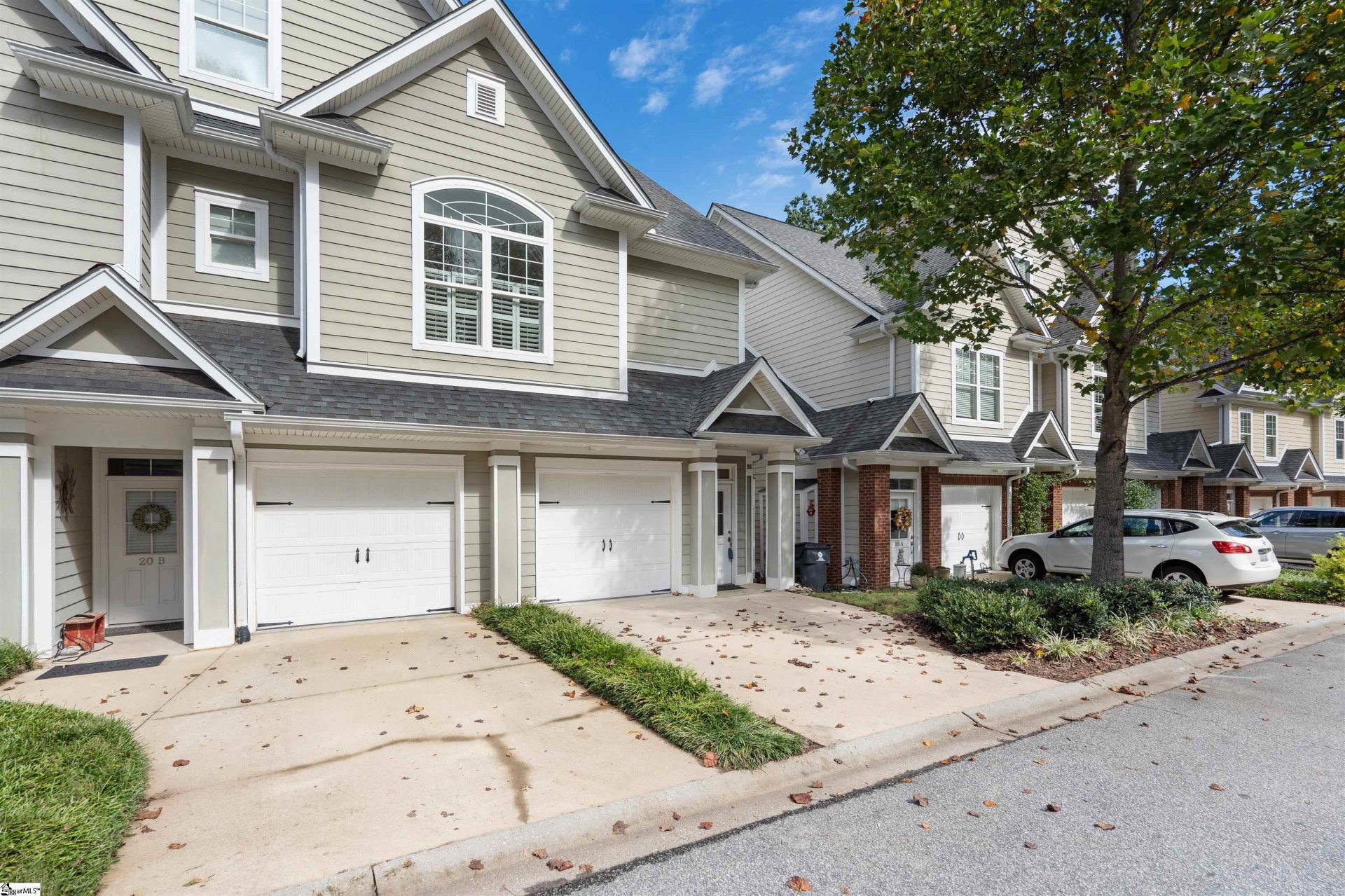 Property image 1 at 20 Edge Court, Greenville, SC 29609