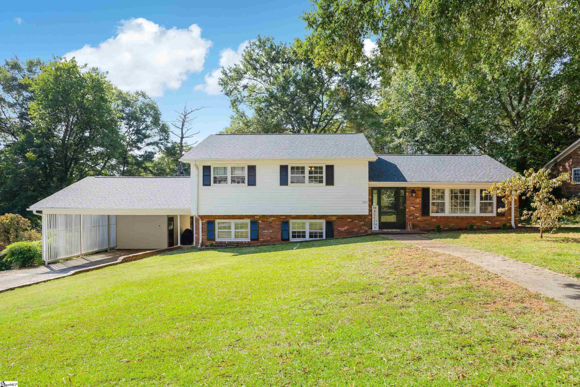 Property image 1 at 305 Verner Drive, Greenville, SC 29617