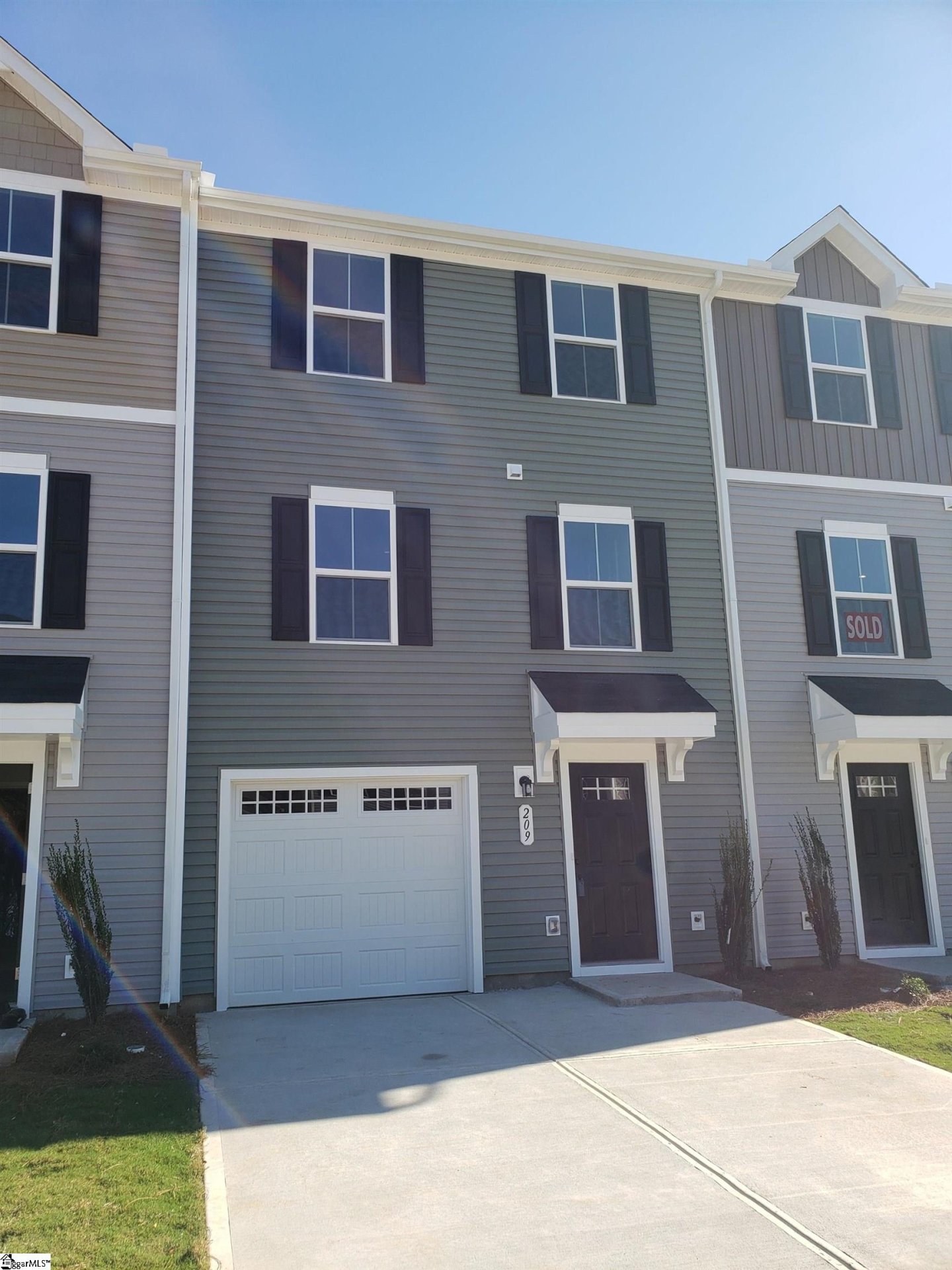 209 Maple Forge Trail