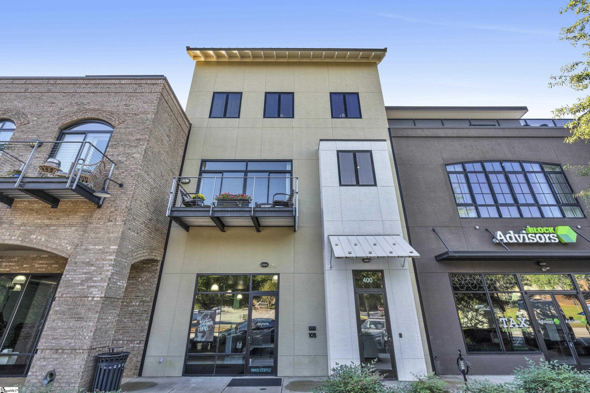 400 E Mcbee Avenue unit 4205