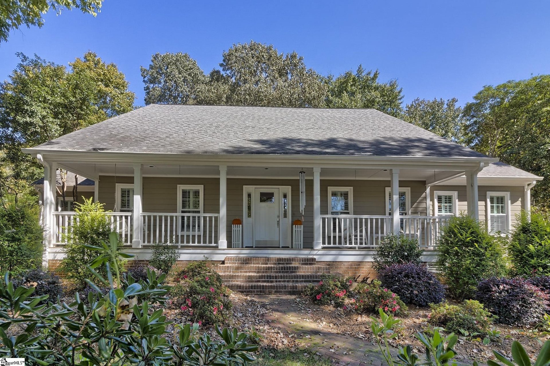 Property image 1 at 211 Governor's Square, Greer, SC 29650