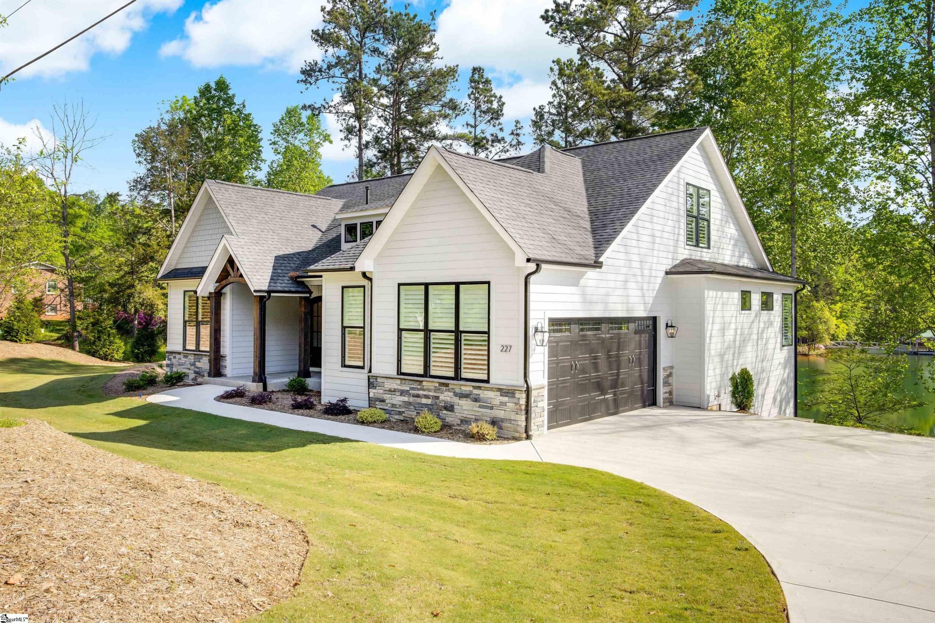 Property image 1 at 545 Rosedale Way, Seneca, SC 29672