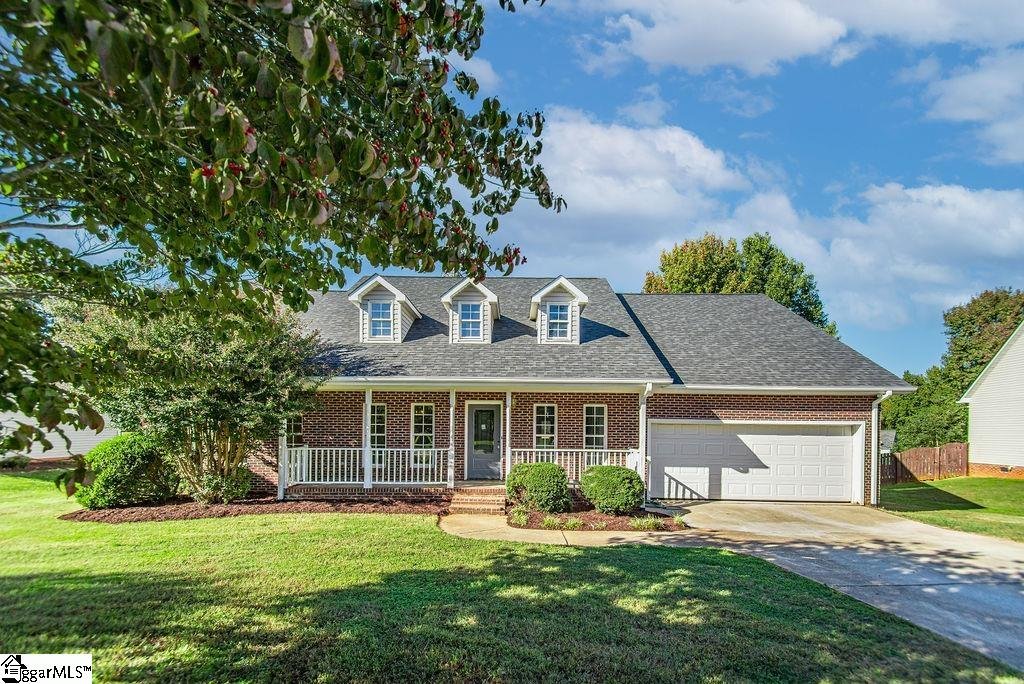 Property image 1 at 5 E Fieldsparrow Court, Greenville, SC 29615