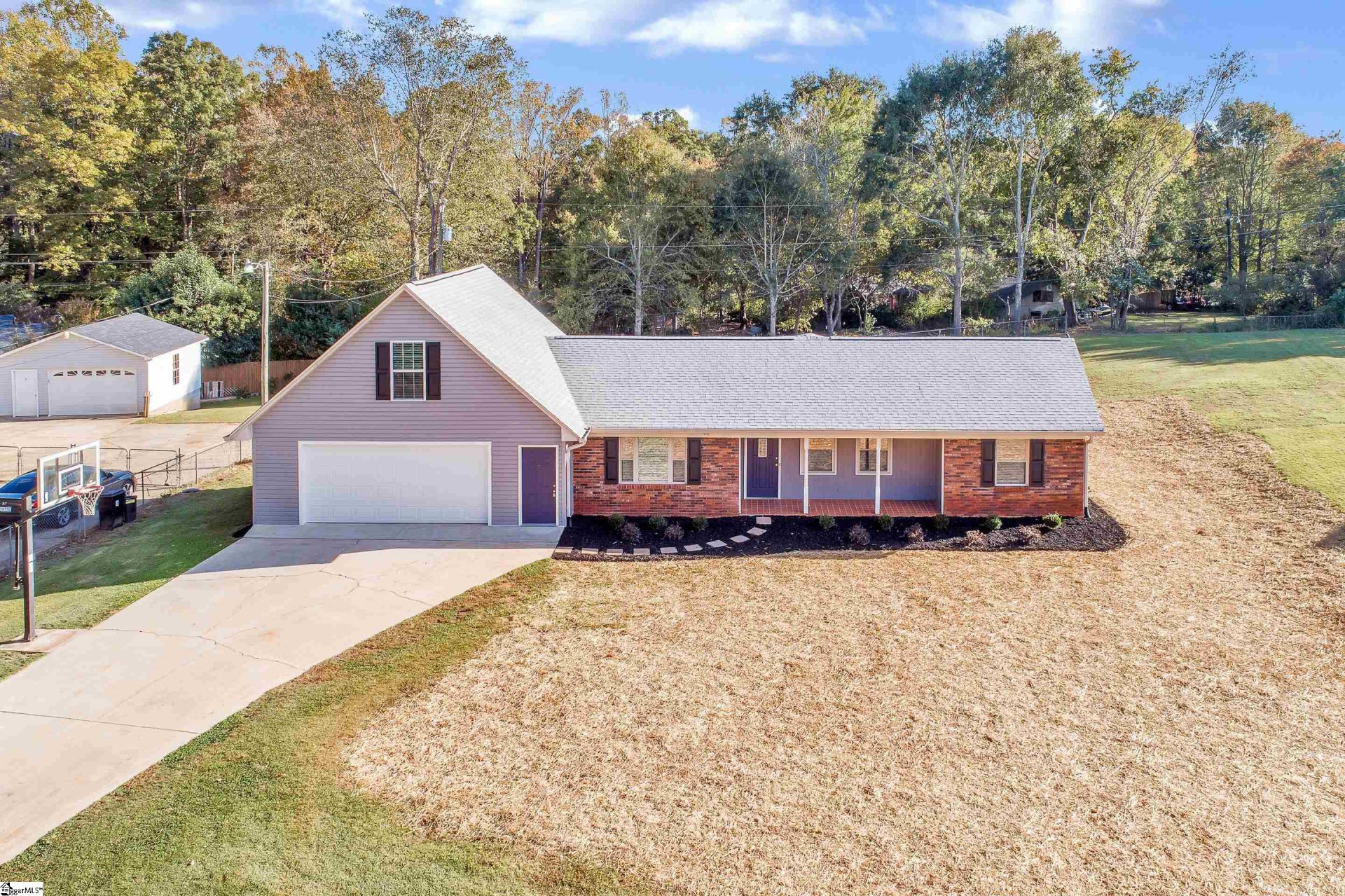 17 Alta Vista Circle