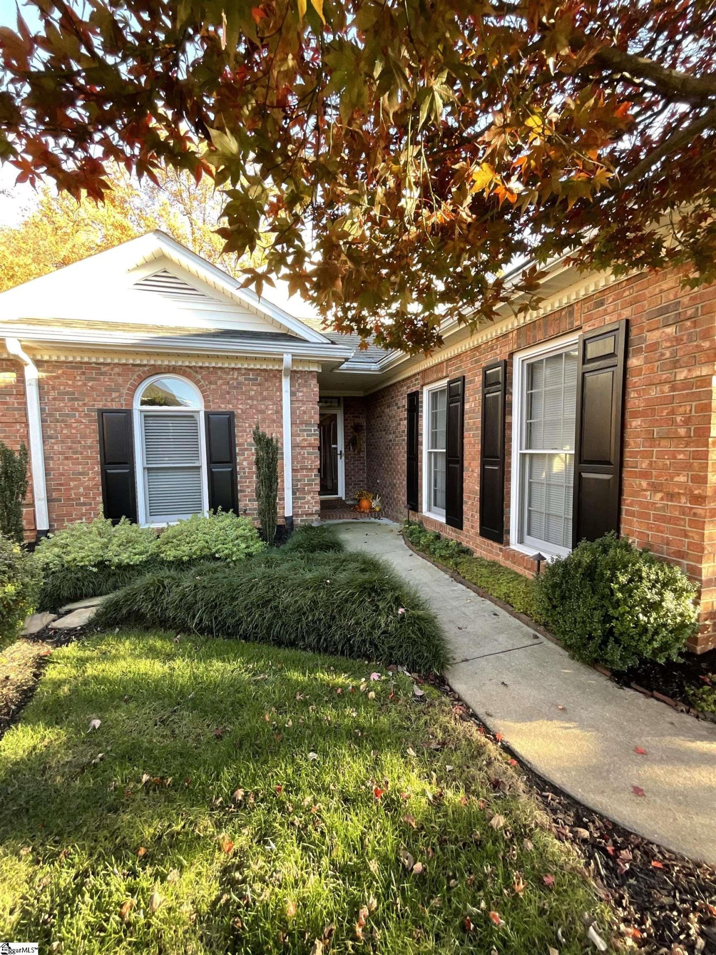 Property image 1 at 214 Greenview Circle, Greenville, SC 29609