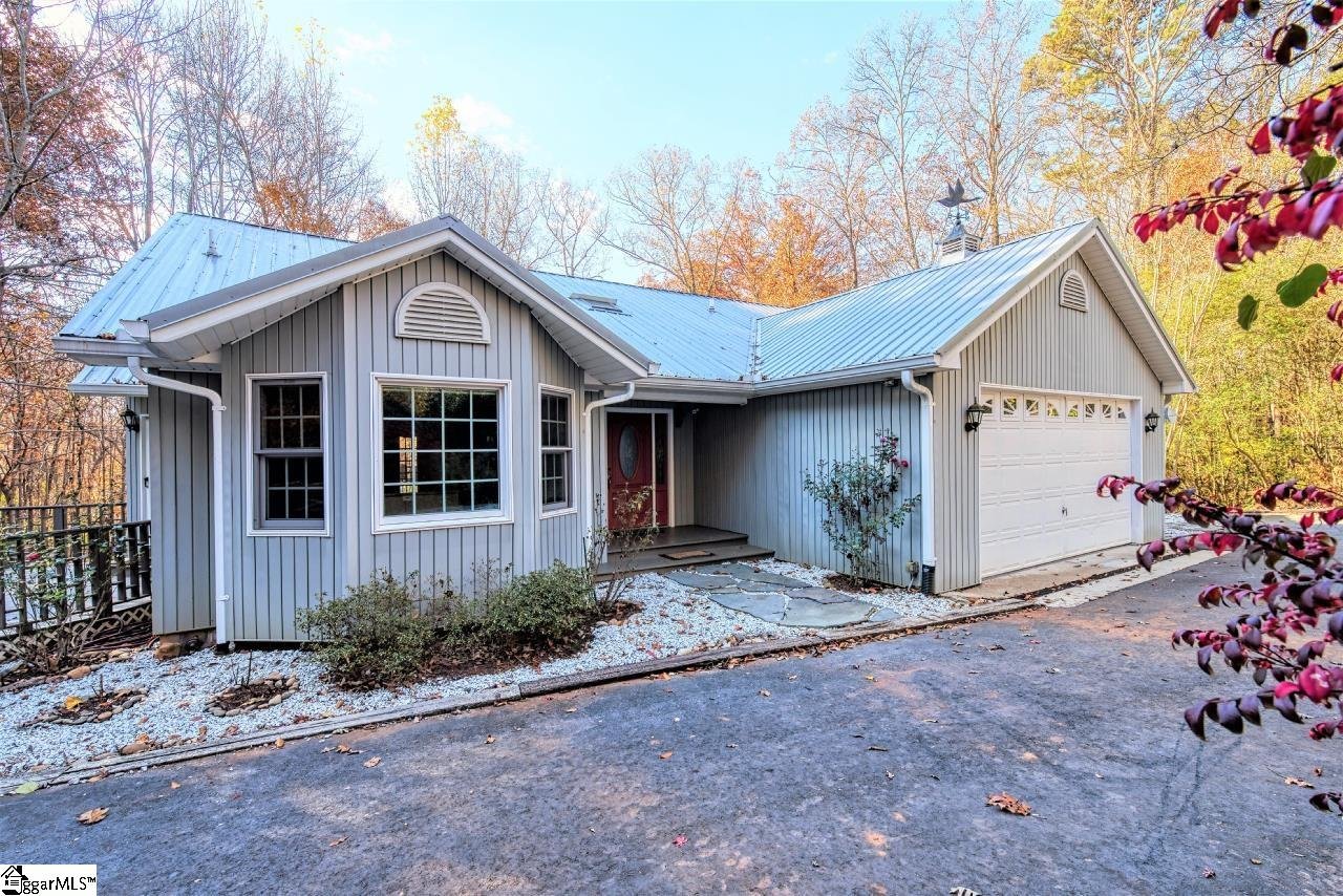 Property image 1 at 610 Pointe Wildwood Drive, Seneca, SC 29678