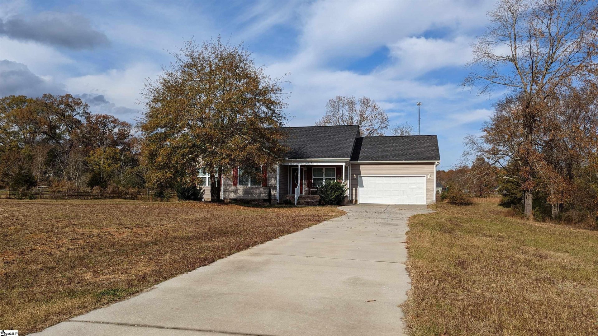 Property image 1 at 117 Laura Jane Lane, Gray Court, SC 29645