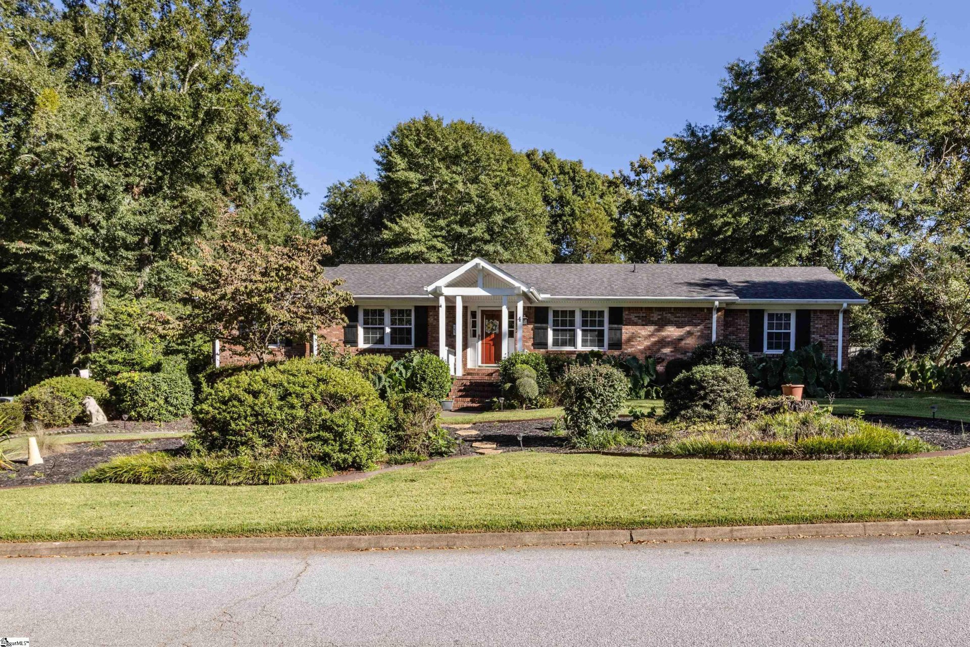 Property image 1 at 4 Boxthorne Court, Greenville, SC 29615