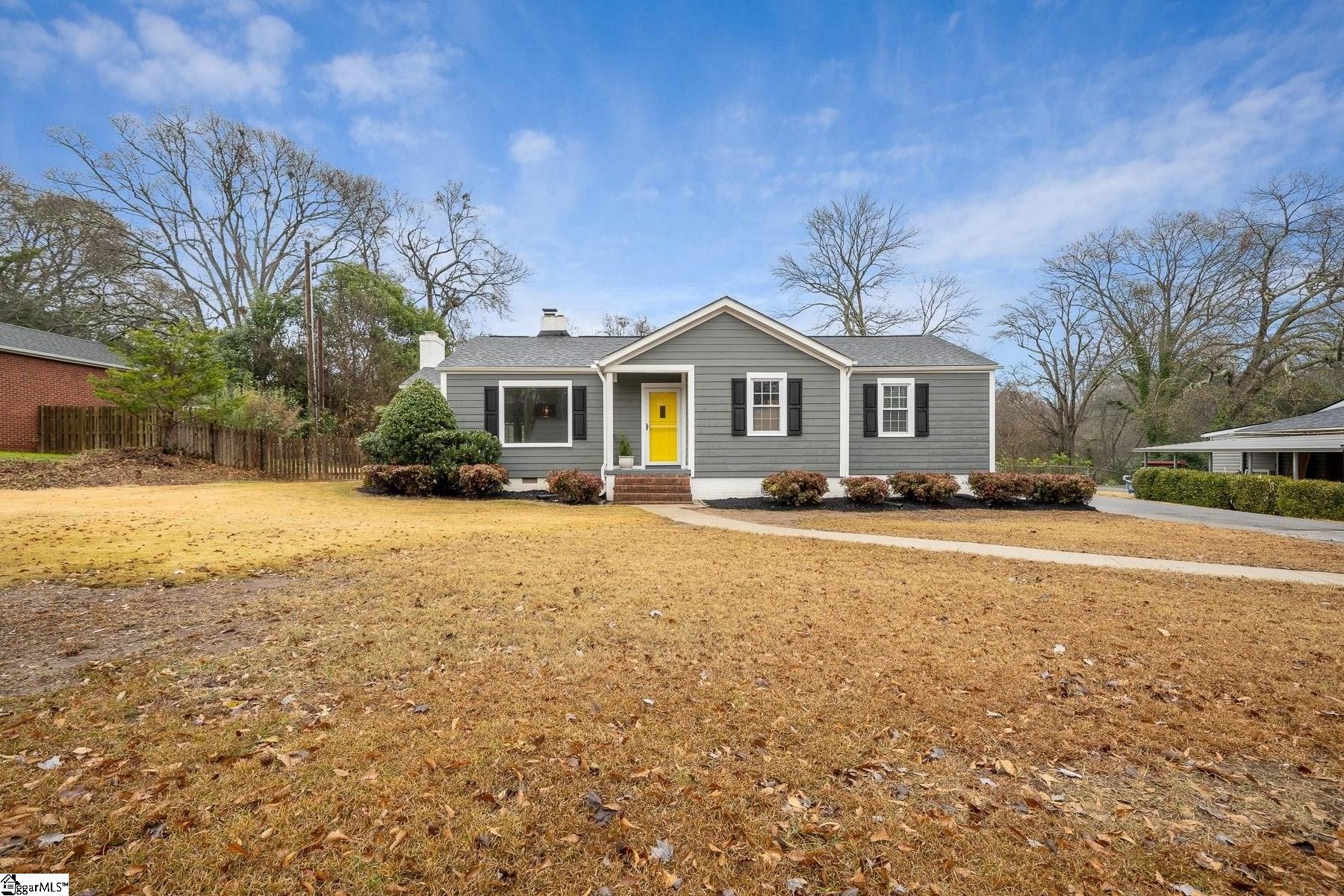 Property image 1 at 140 Batesview Drive, Greenville, SC 29607