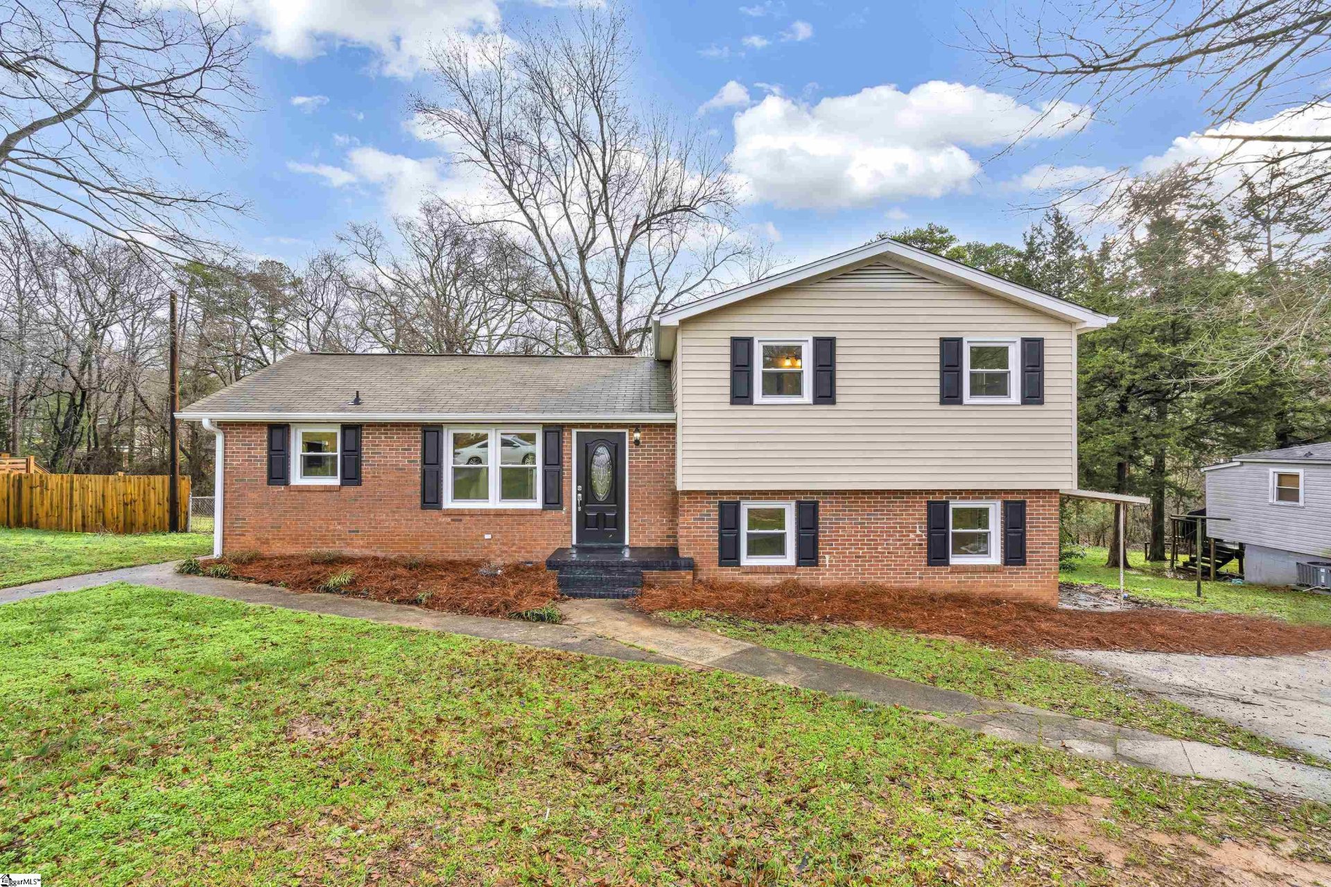 Property image 1 at 204 Boyd Avenue, Simpsonville, SC 29681