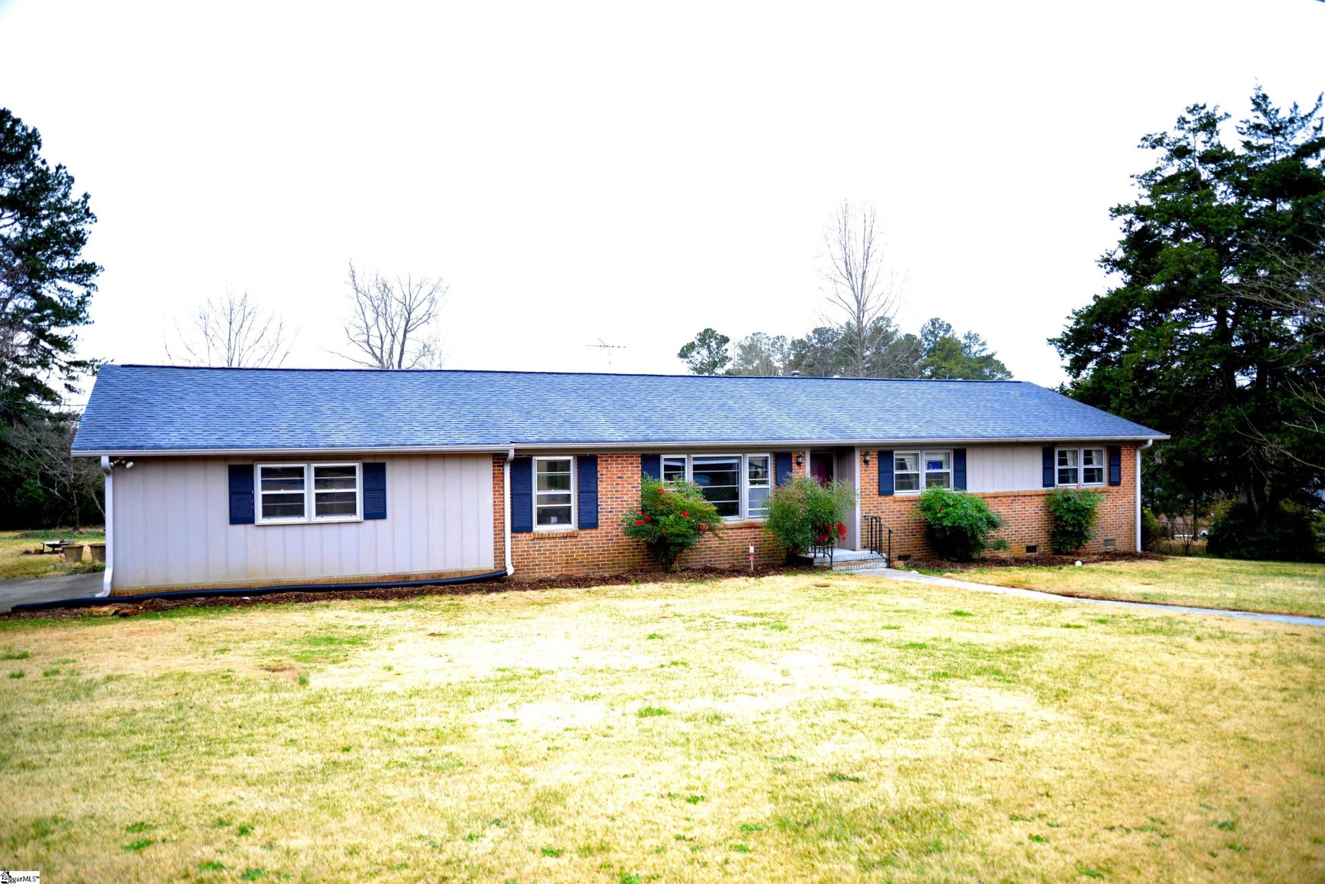 Property image 1 at 102 Chestnut Drive, Easley, SC 29642