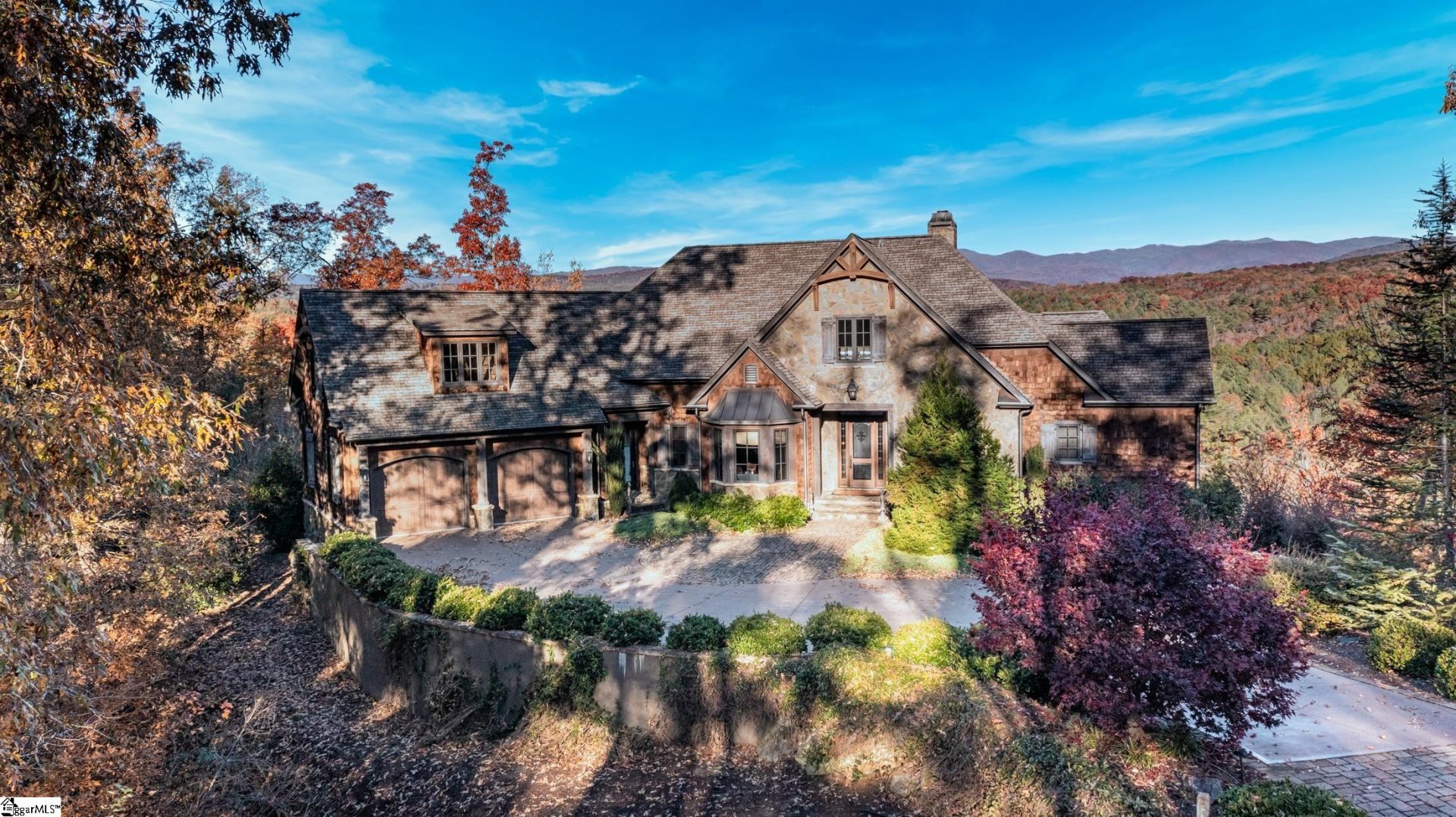 935 Mountain Breeze Lane