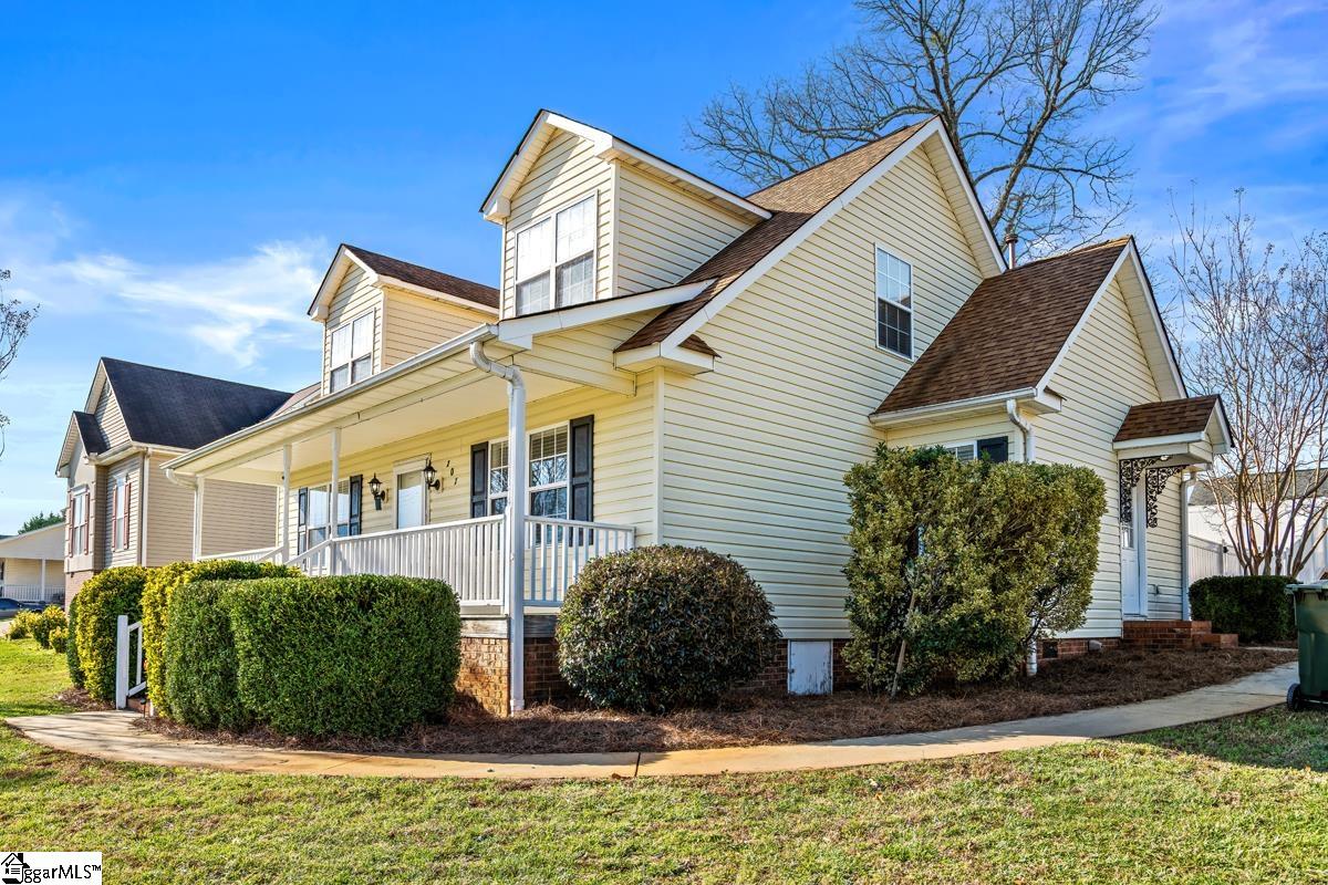 Property image 1 at 101 Luke Court, Easley, SC 29640