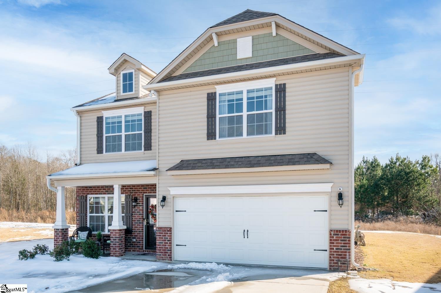 Property image 1 at 210 Addlestone Circle, Fountain Inn, SC 29644