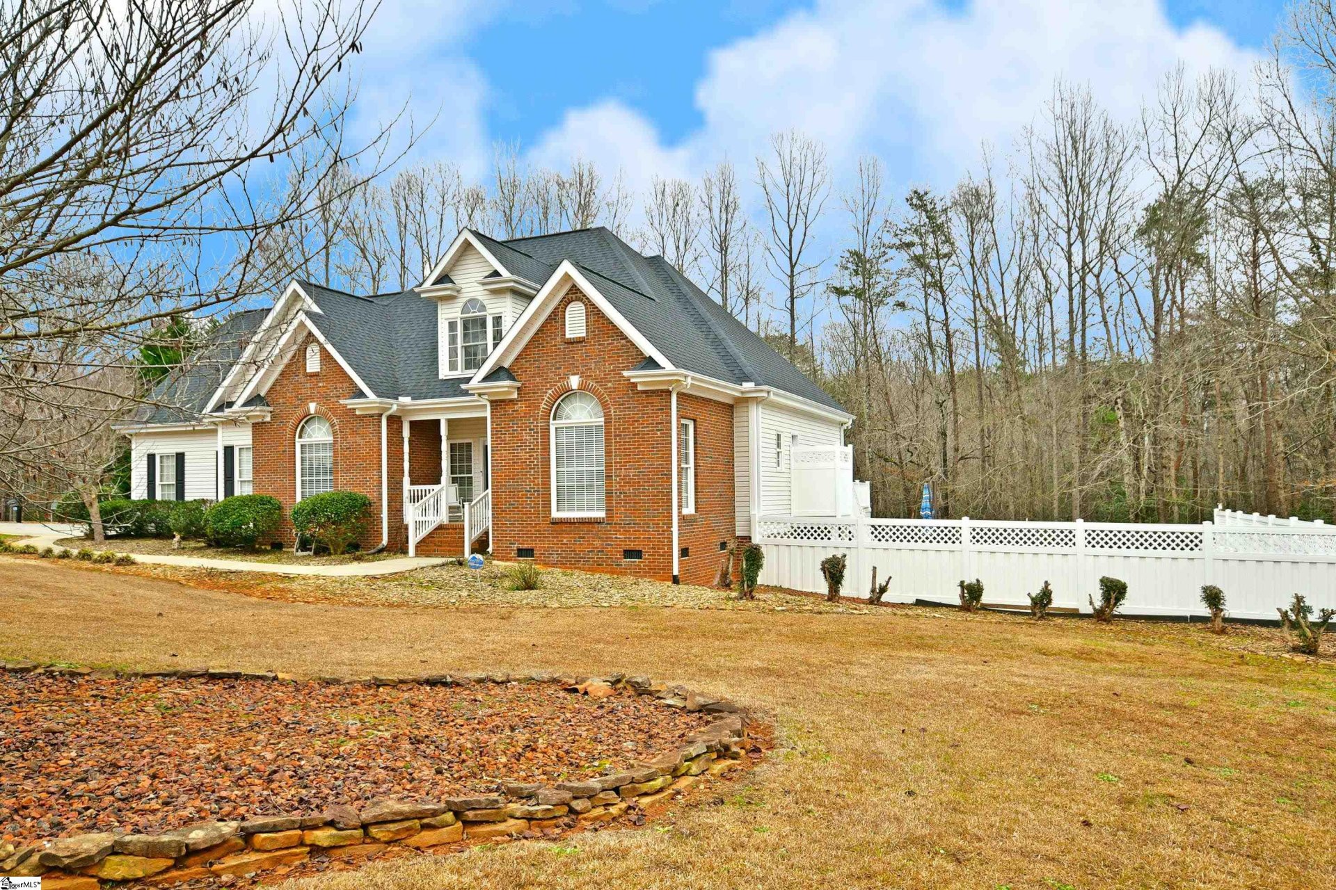 Property image 1 at 304 Fairforest Way, Pickens, SC 29671