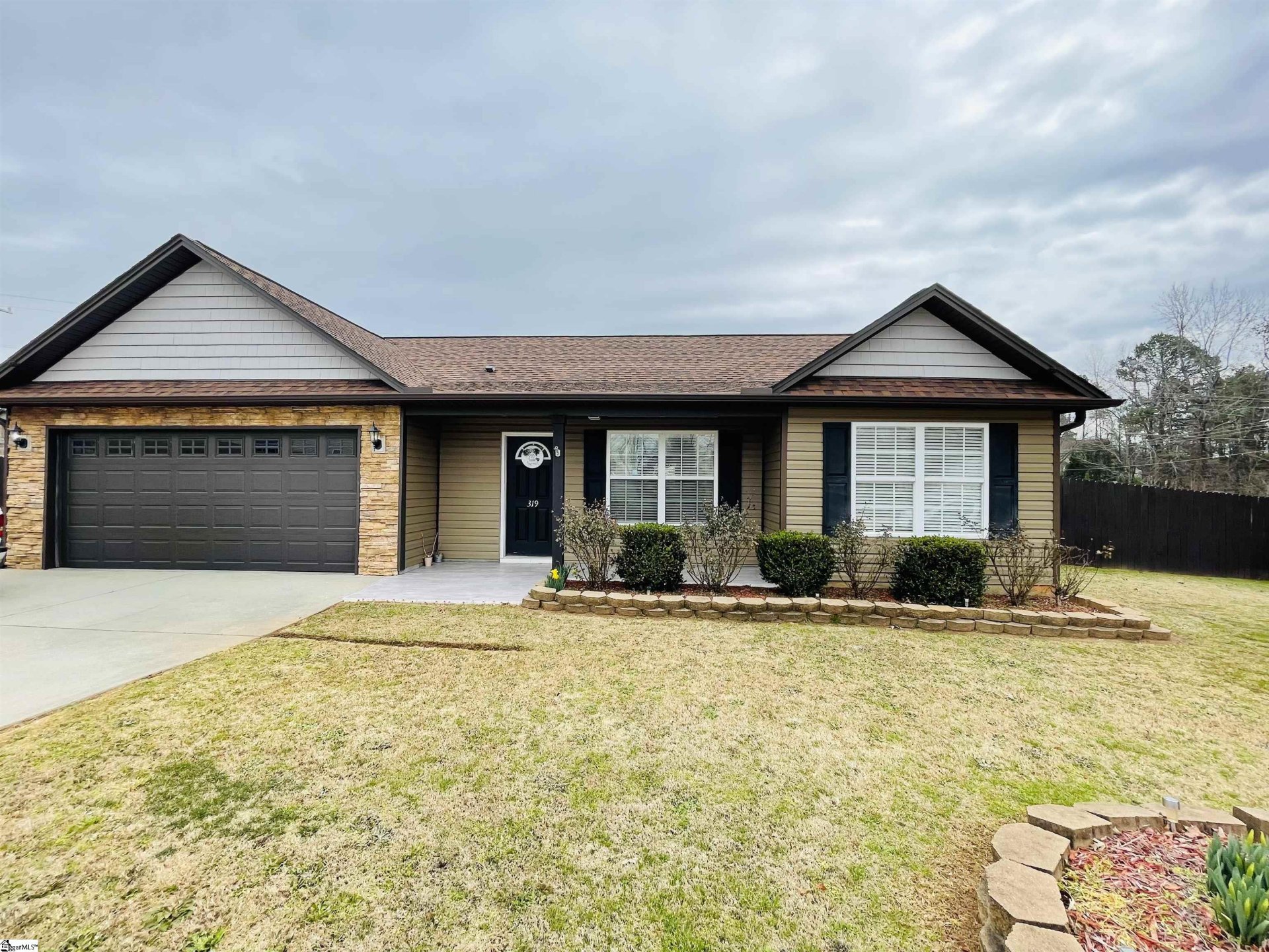 Property image 1 at 319 Collin Rogers Drive, Moore, SC 29369