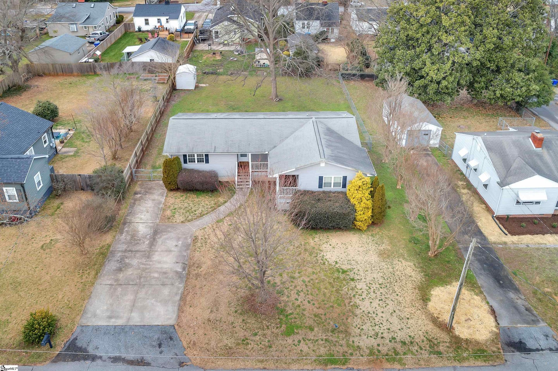 Property image 1 at 204 Bleckley Avenue, Greenville, SC 29607-2843