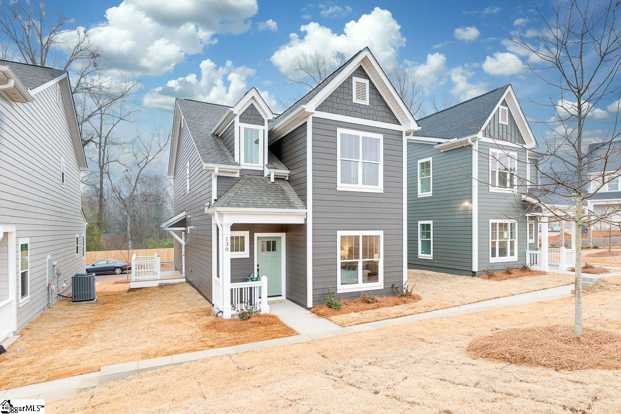 Property image 1 at 130 Lilia Hill Circle, Greenville, SC 29607