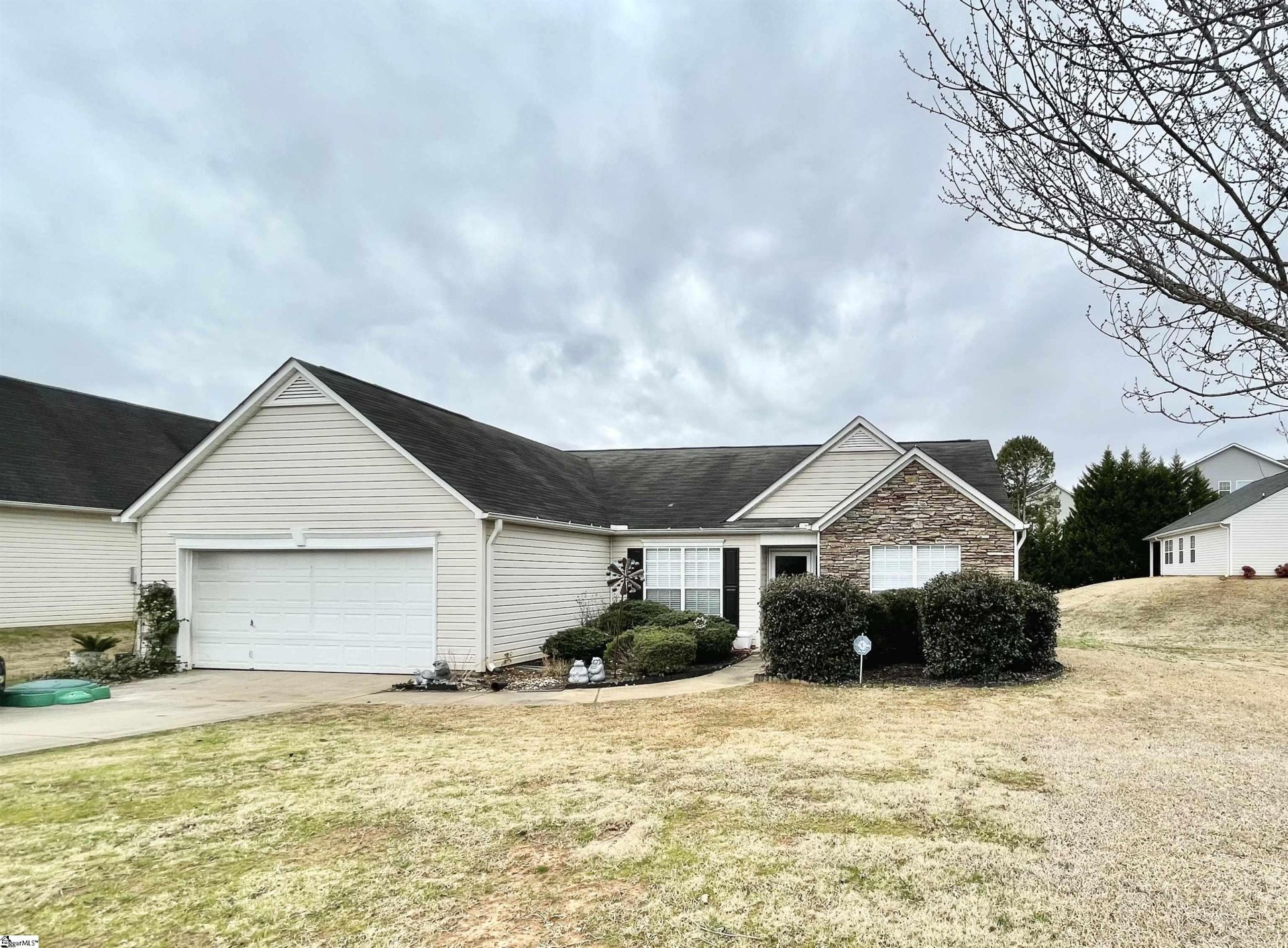 Property image 1 at 313 Hamilton Parkway, Easley, SC 29642