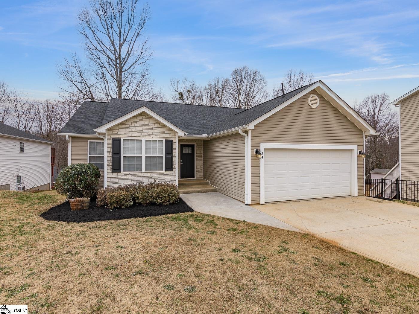Property image 1 at 14 Falcon Ridge Way, Greer, SC 29650