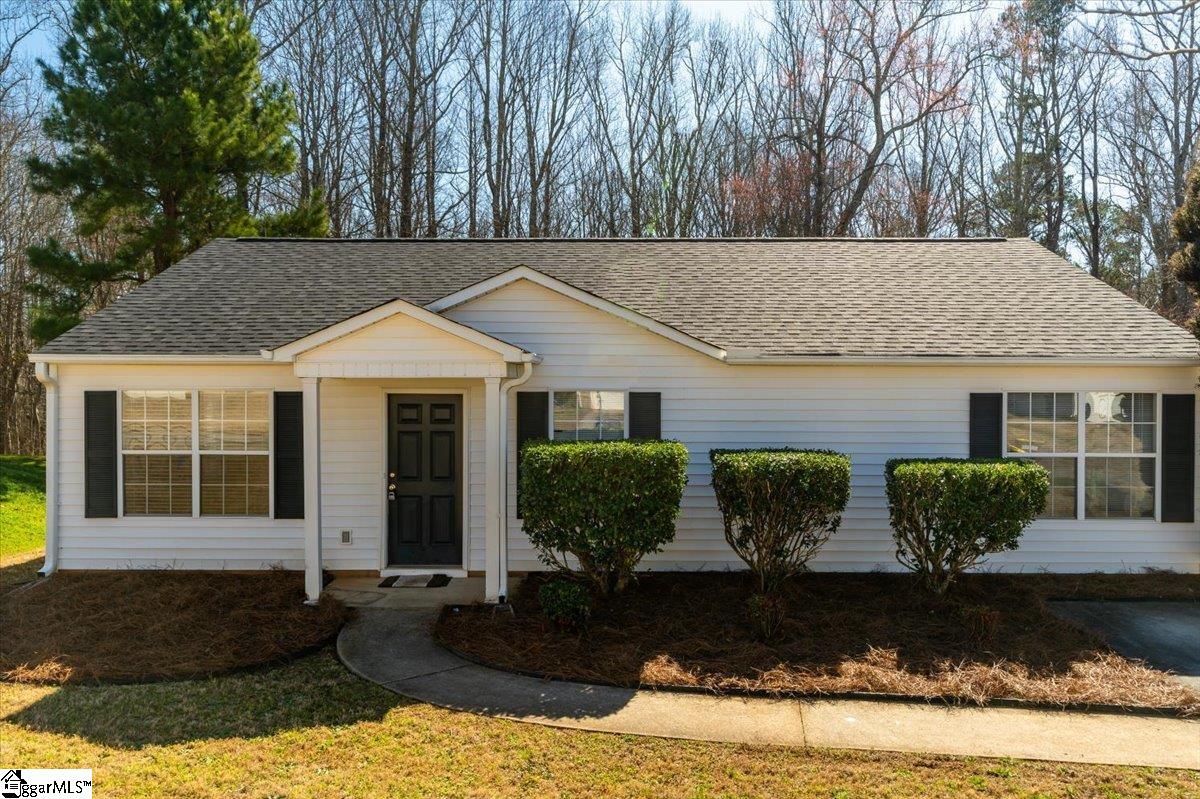 Property image 1 at 309 Kingsman Lane, Easley, SC 29642-8044