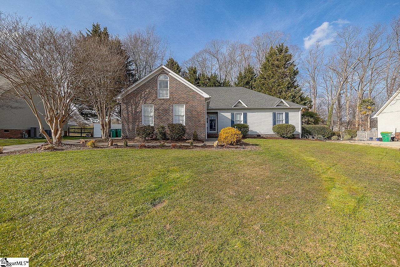 Property image 1 at 110 Treebrooke Drive, Greenville, SC 29607