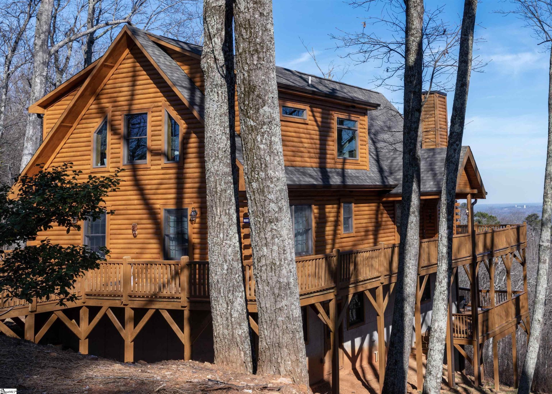 Property image 1 at 1090 Altamont Road, Greenville, SC 29609