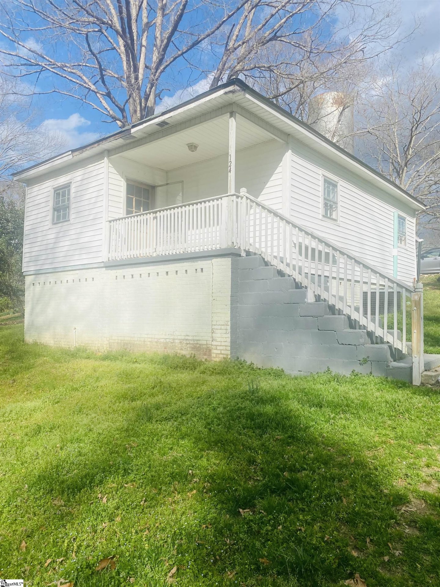 Property image 1 at 124 Cobb Street, Easley, SC 29640