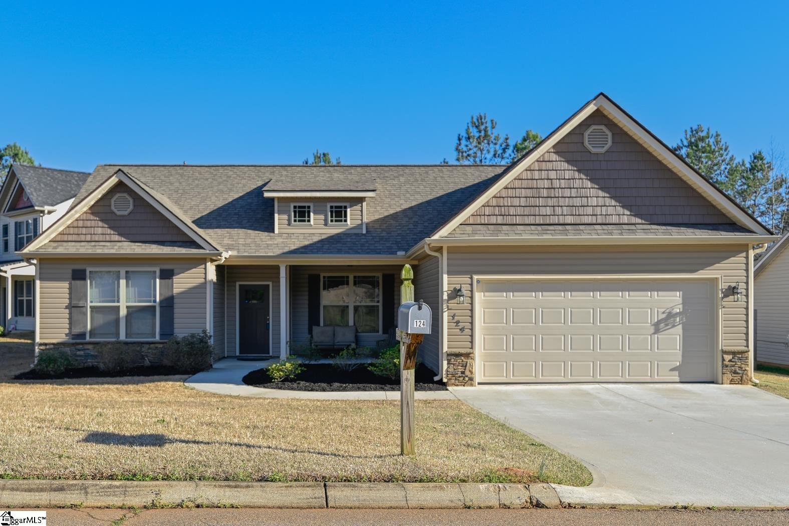 Property image 1 at 124 Malibu Road, Liberty, SC 29657