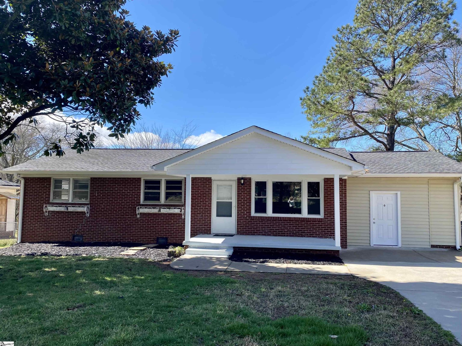 Property image 1 at 117 Monaview Circle, Greenville, SC 29617