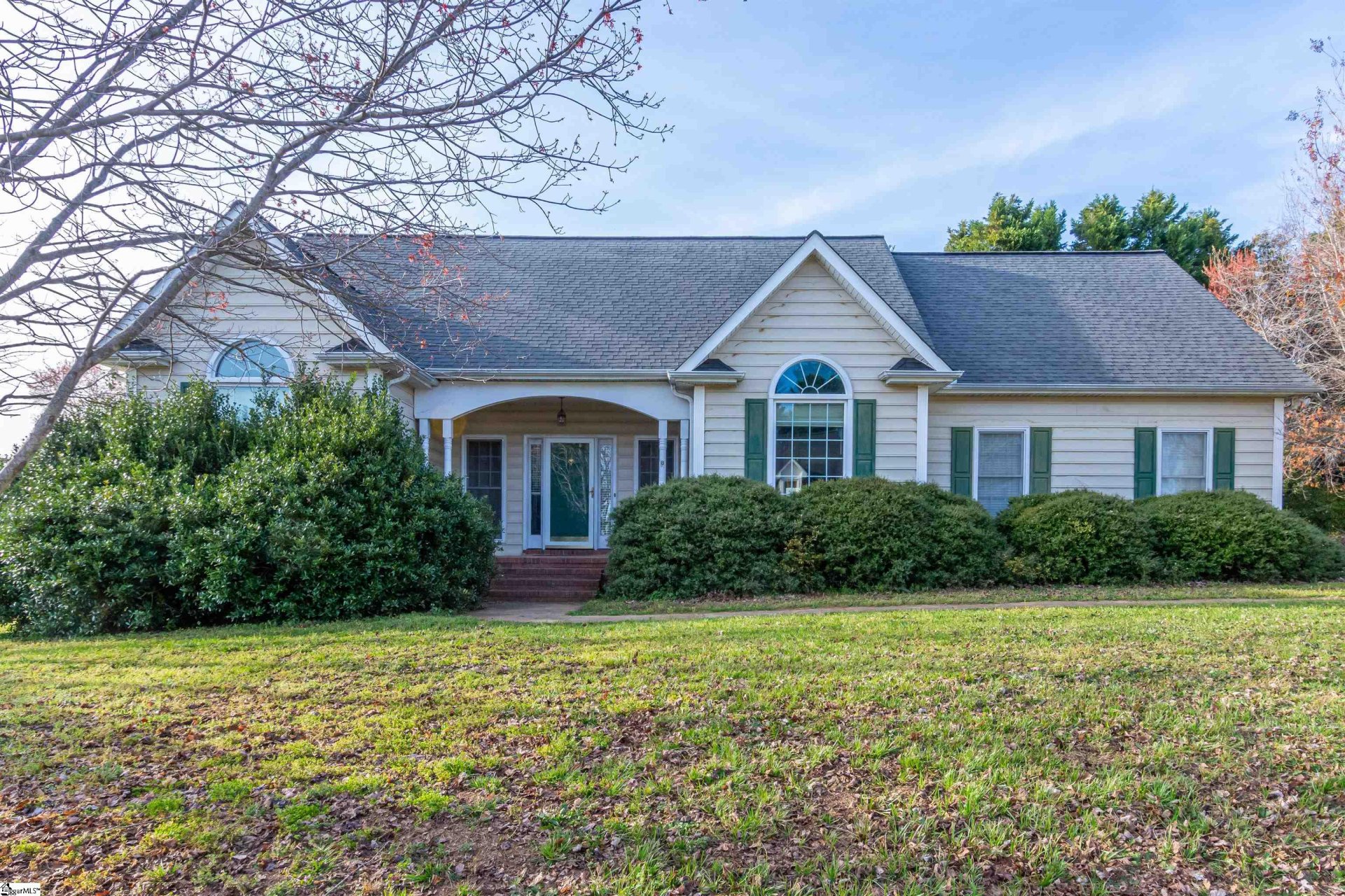 Property image 1 at 305 Woodriver Way, Taylors, SC 29687