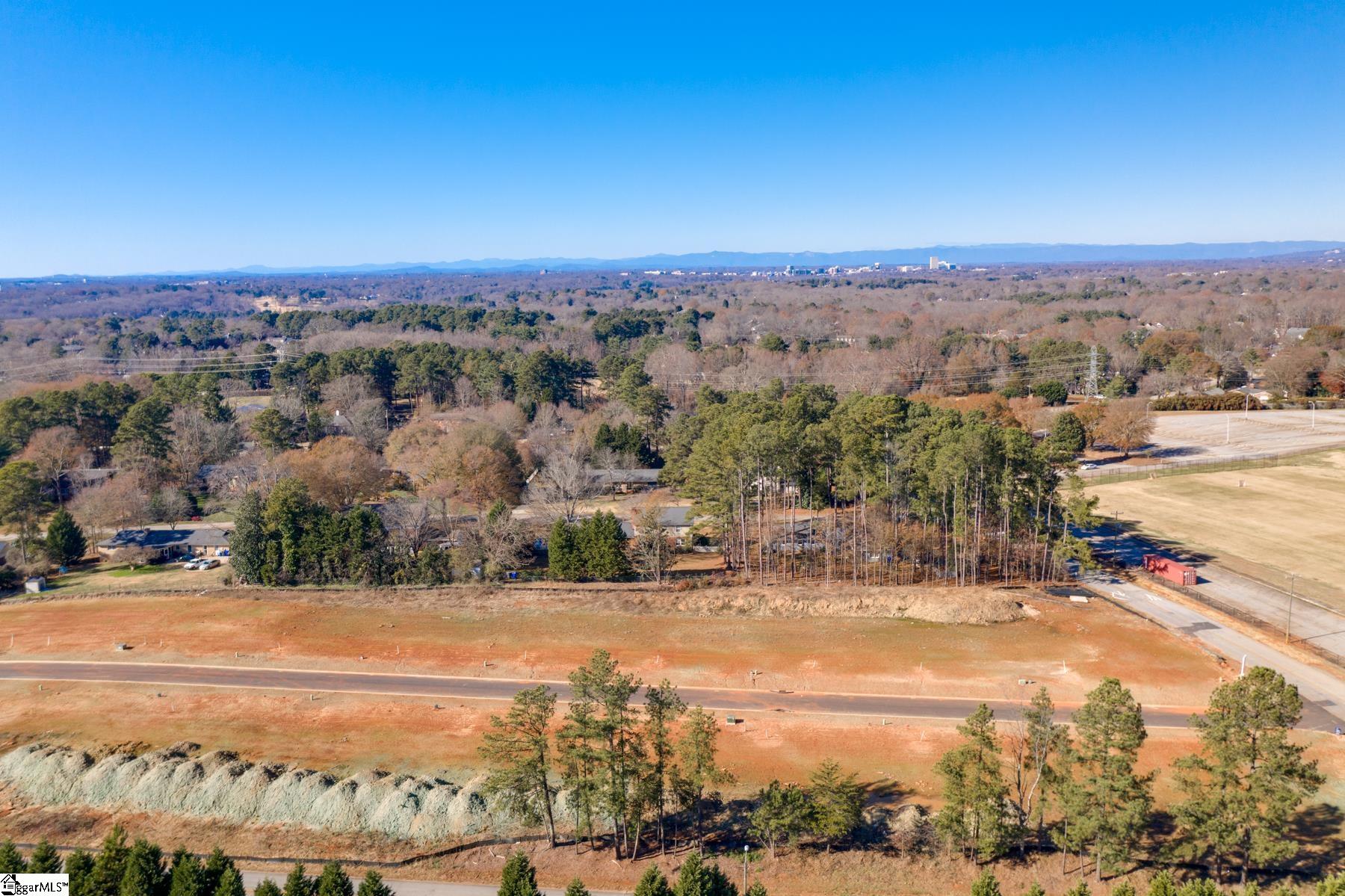 Property image 1 at 20 Village Crest Drive, Greenville, SC 29607