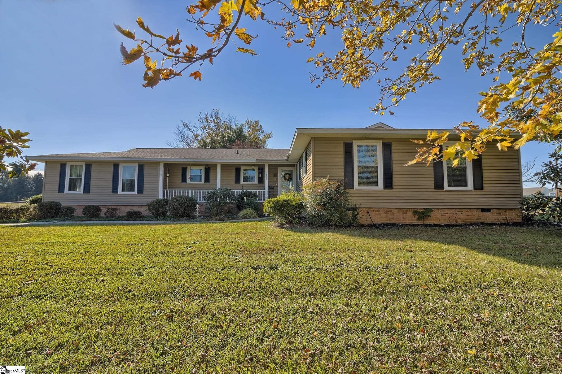Property image 1 at 1610 Scuffletown Road, Fountain Inn, SC 29644