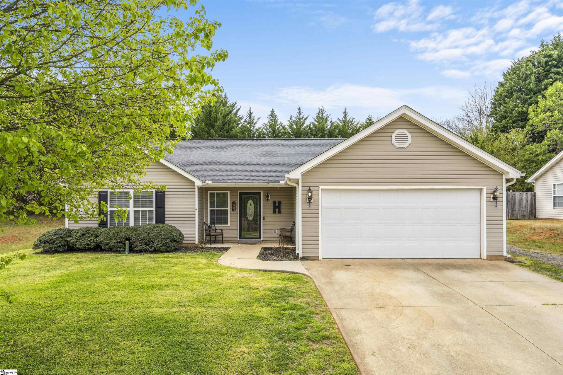 Property image 1 at 233 Lenhardt Road, Easley, SC 29640