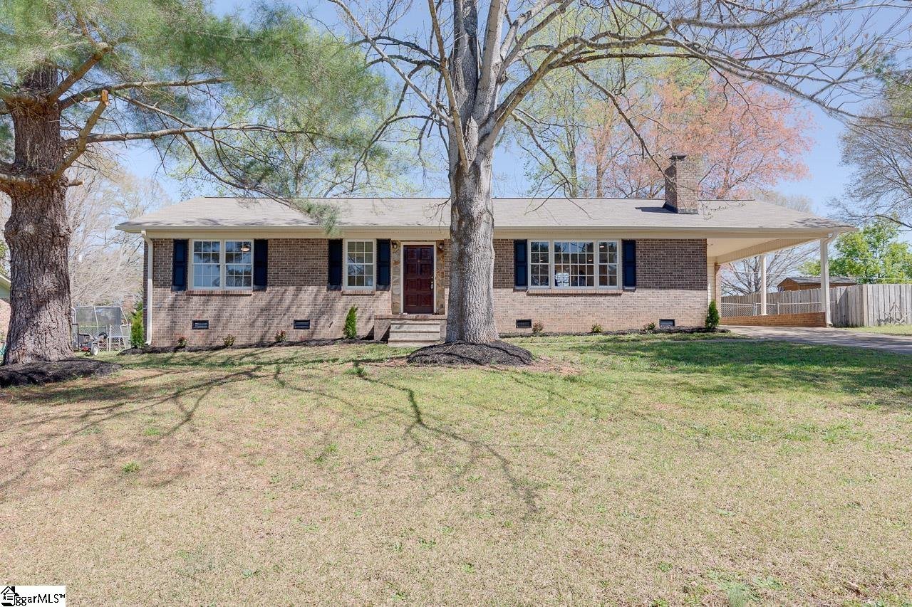 Property image 1 at 407 Van Martin Road, Anderson, SC 29621